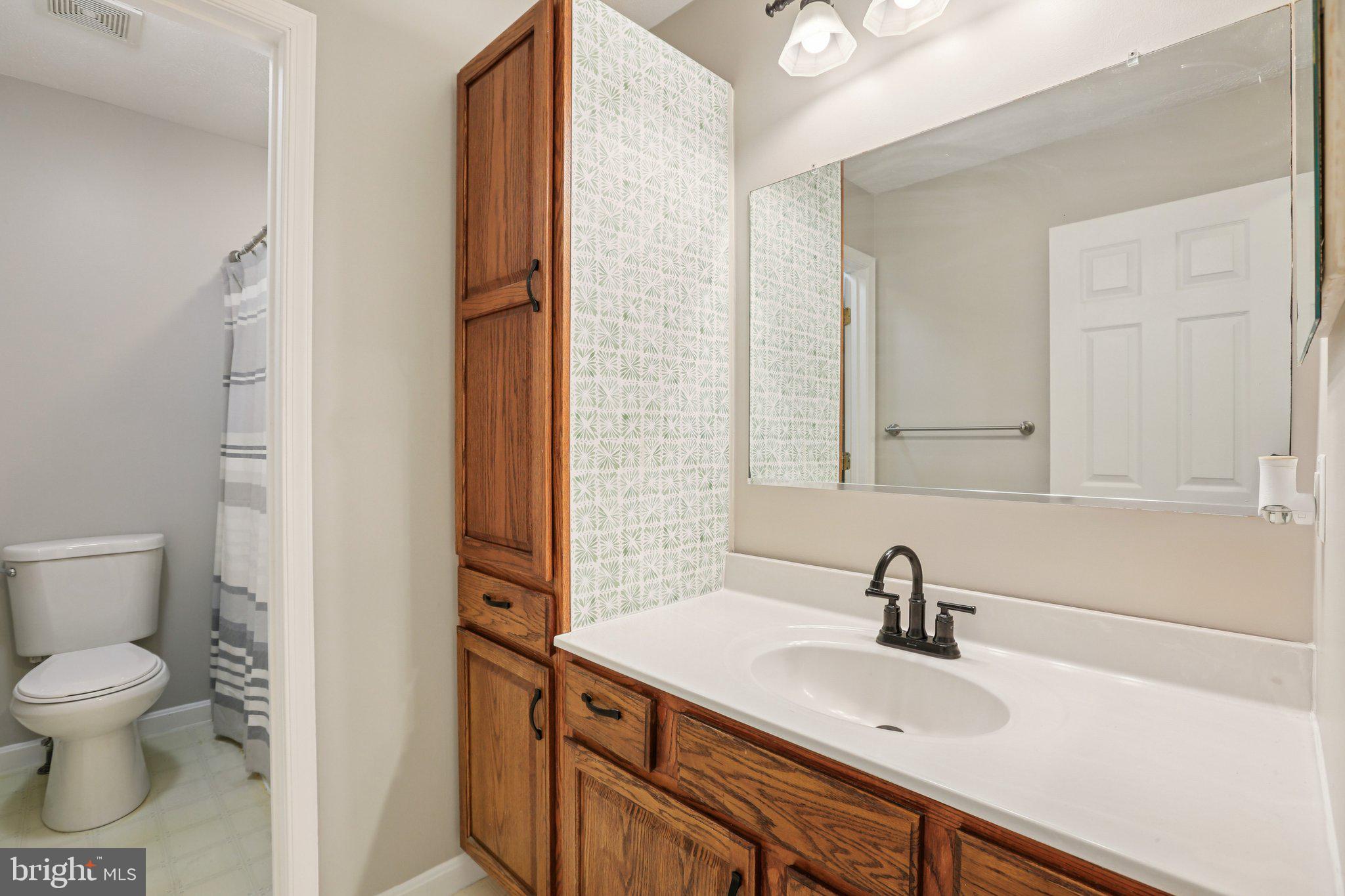 ROBERTS FIELD - Residential