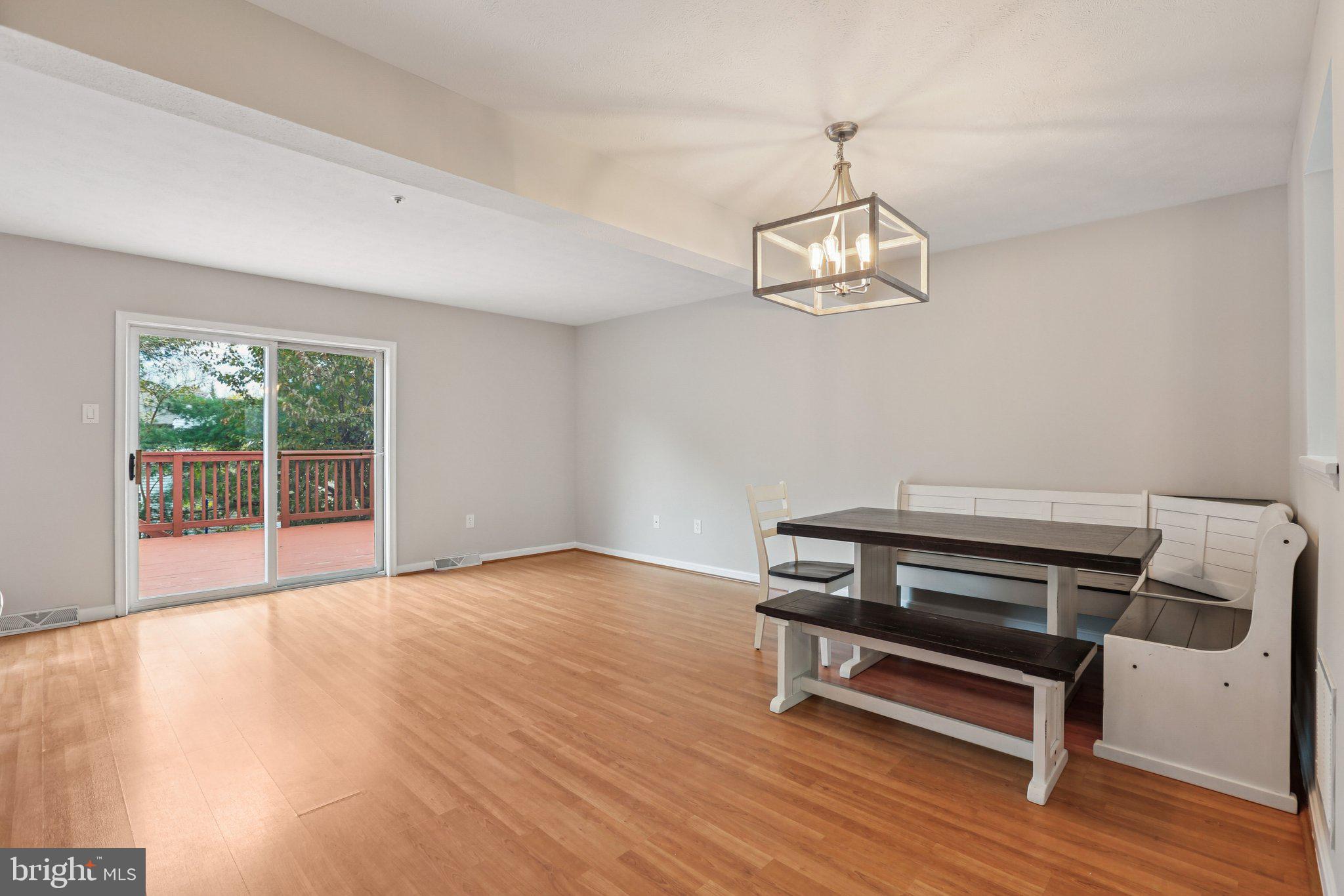 ROBERTS FIELD - Residential