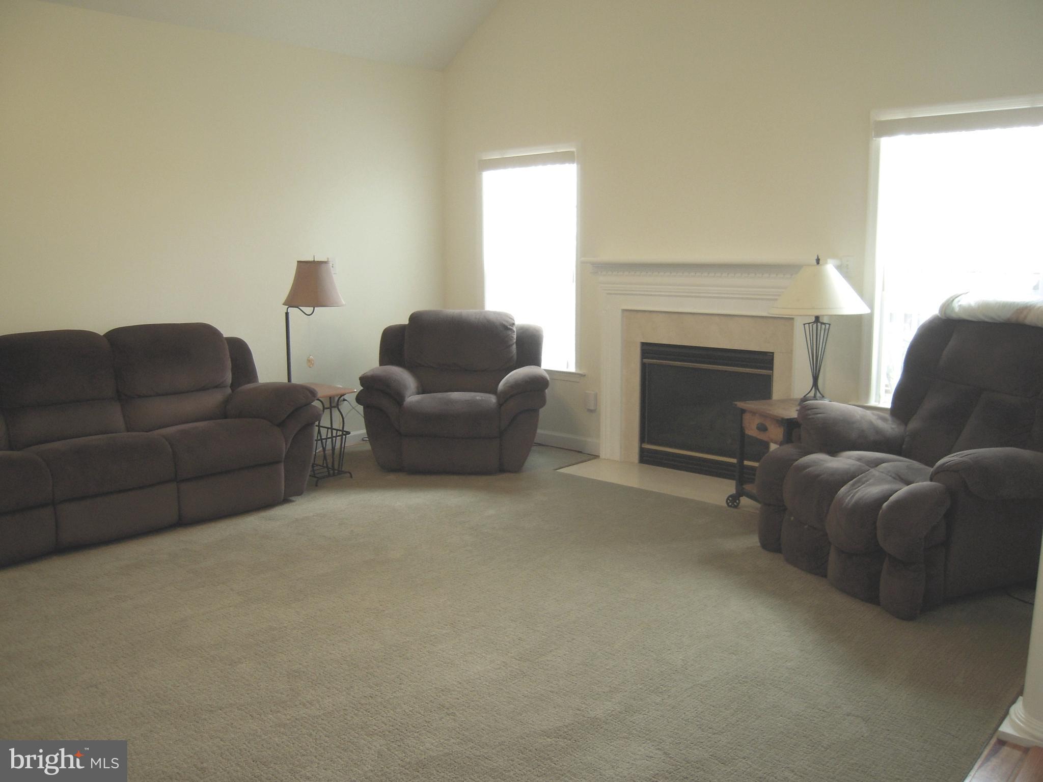 FAIRVIEW ESTATES - Residential