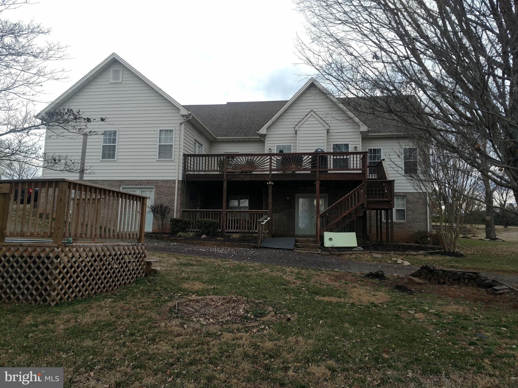 FAIRVIEW ESTATES - Residential