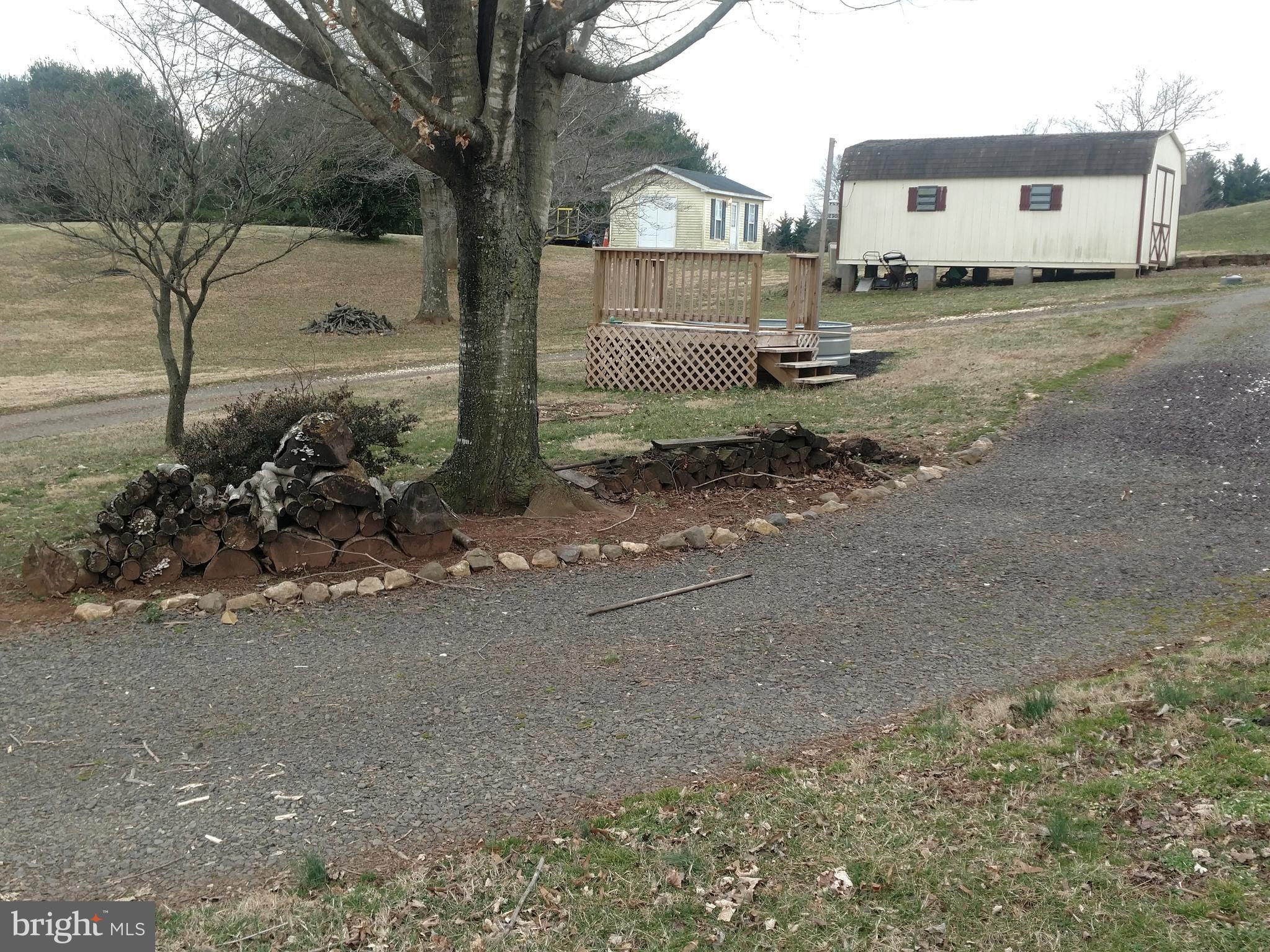 FAIRVIEW ESTATES - Residential