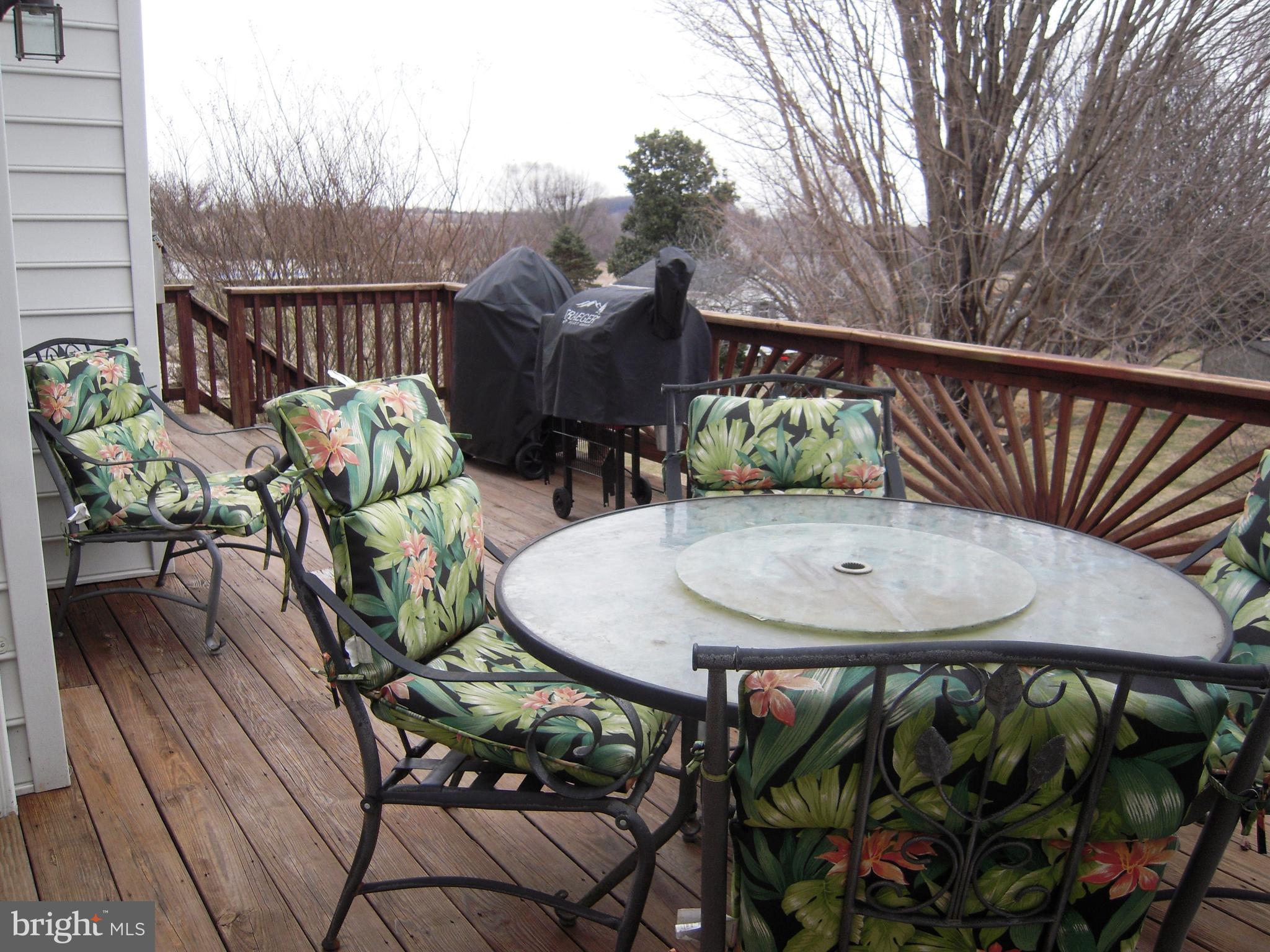 FAIRVIEW ESTATES - Residential