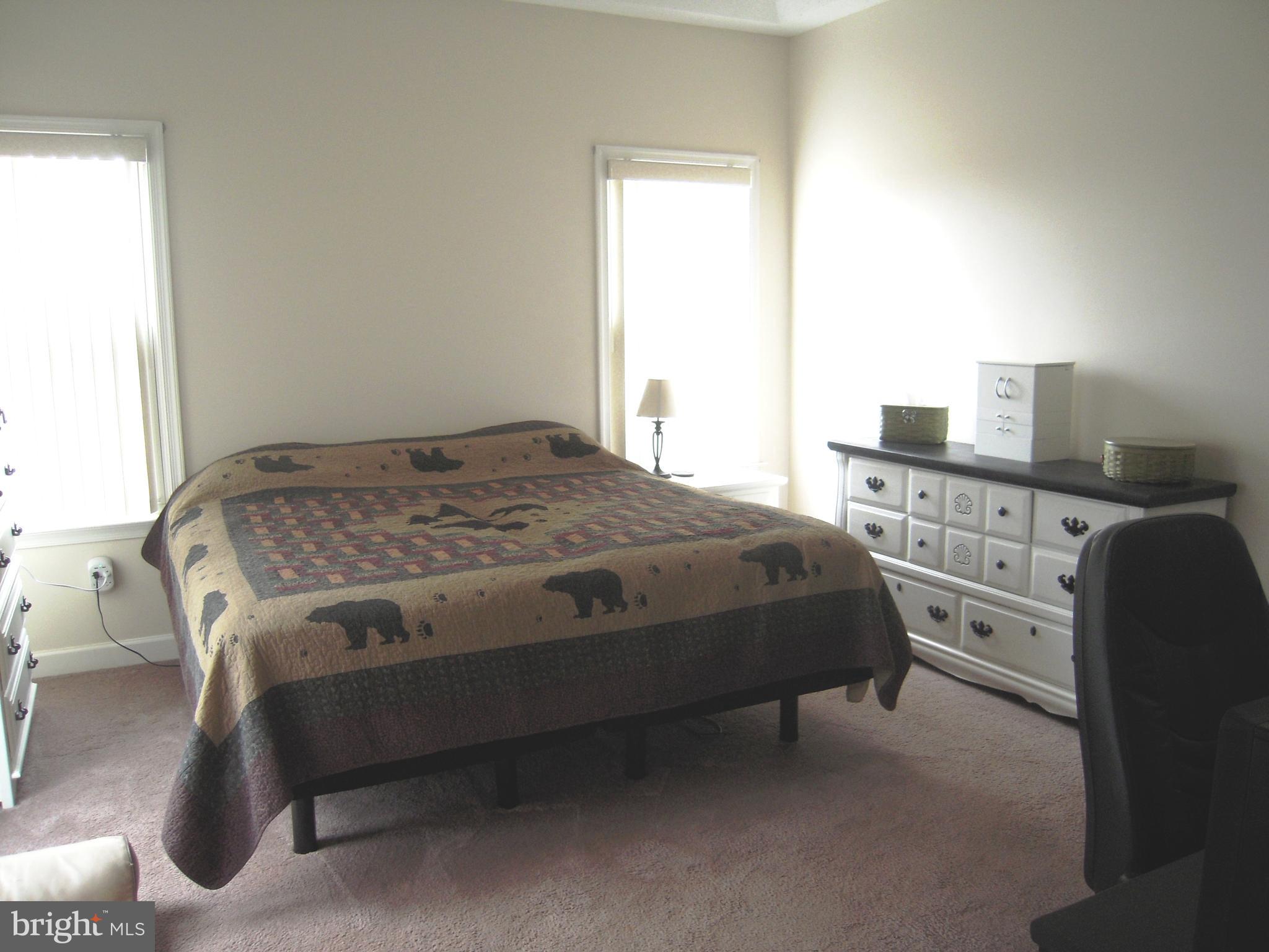 FAIRVIEW ESTATES - Residential