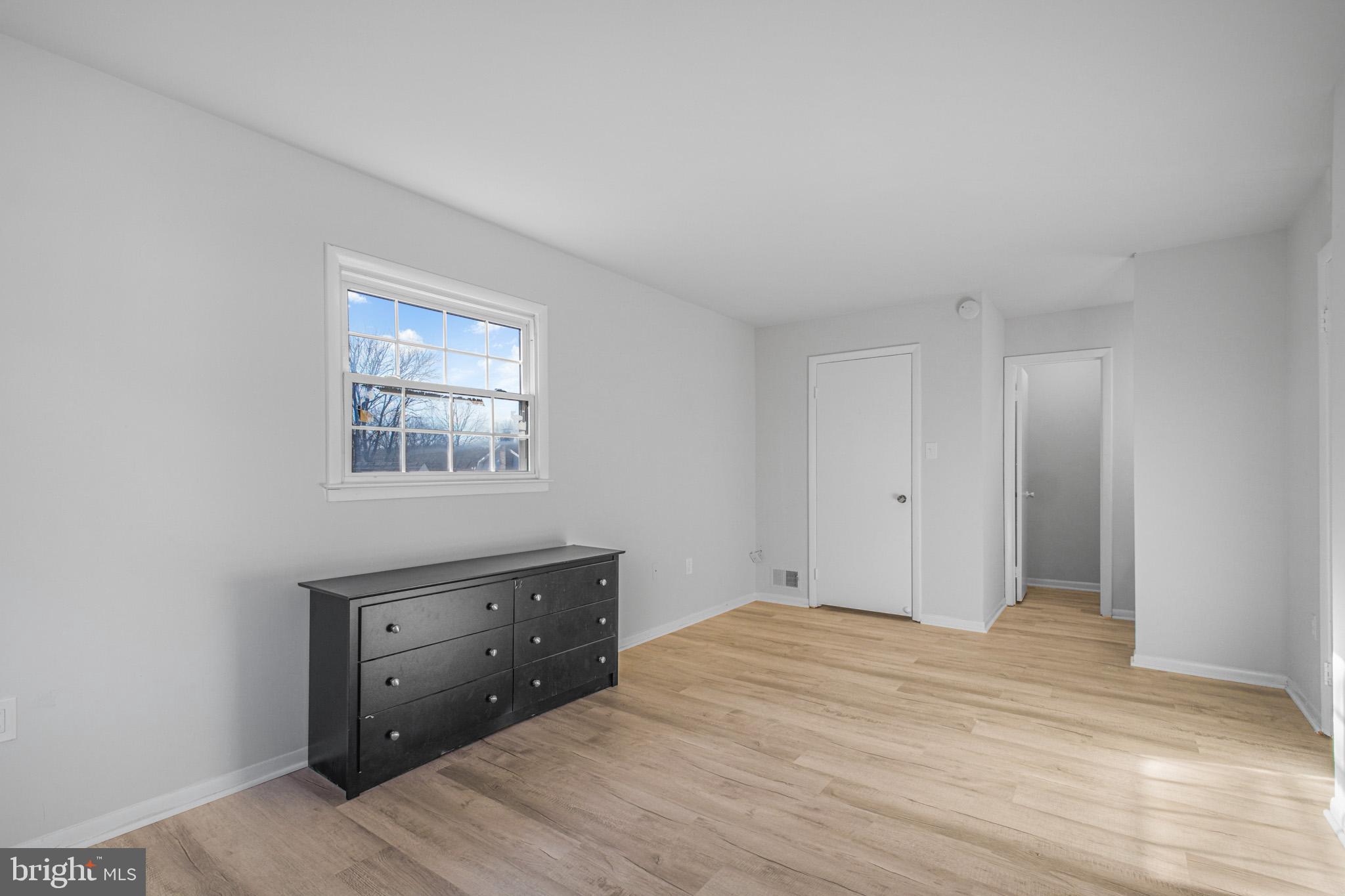 DALE CITY - Residential