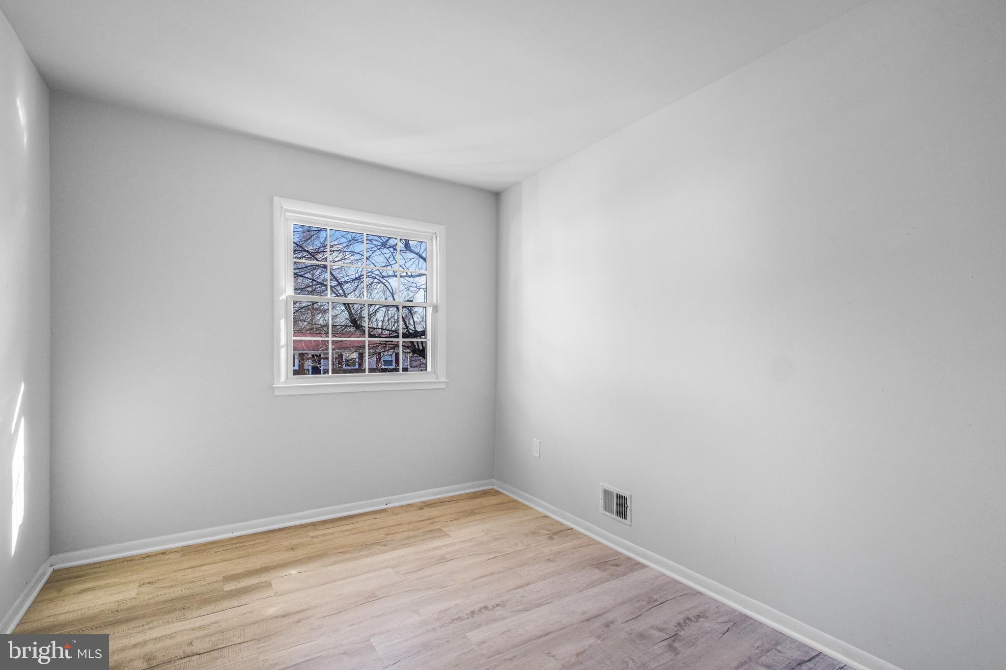 DALE CITY - Residential