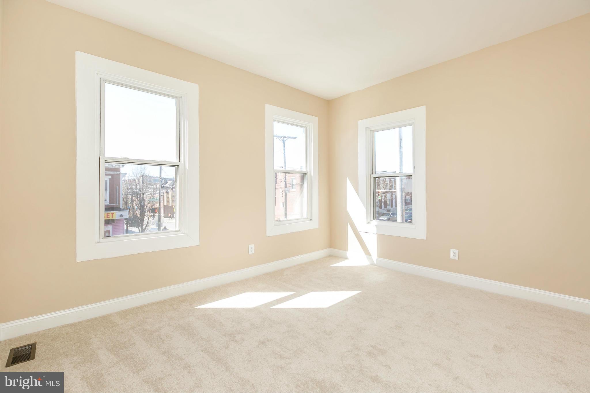 PATTERSON PARK - Residential