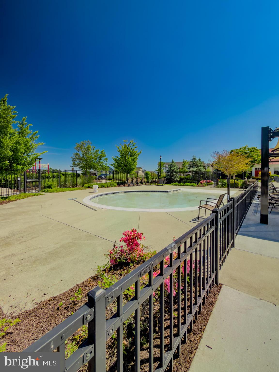 LANDSDALE - Residential