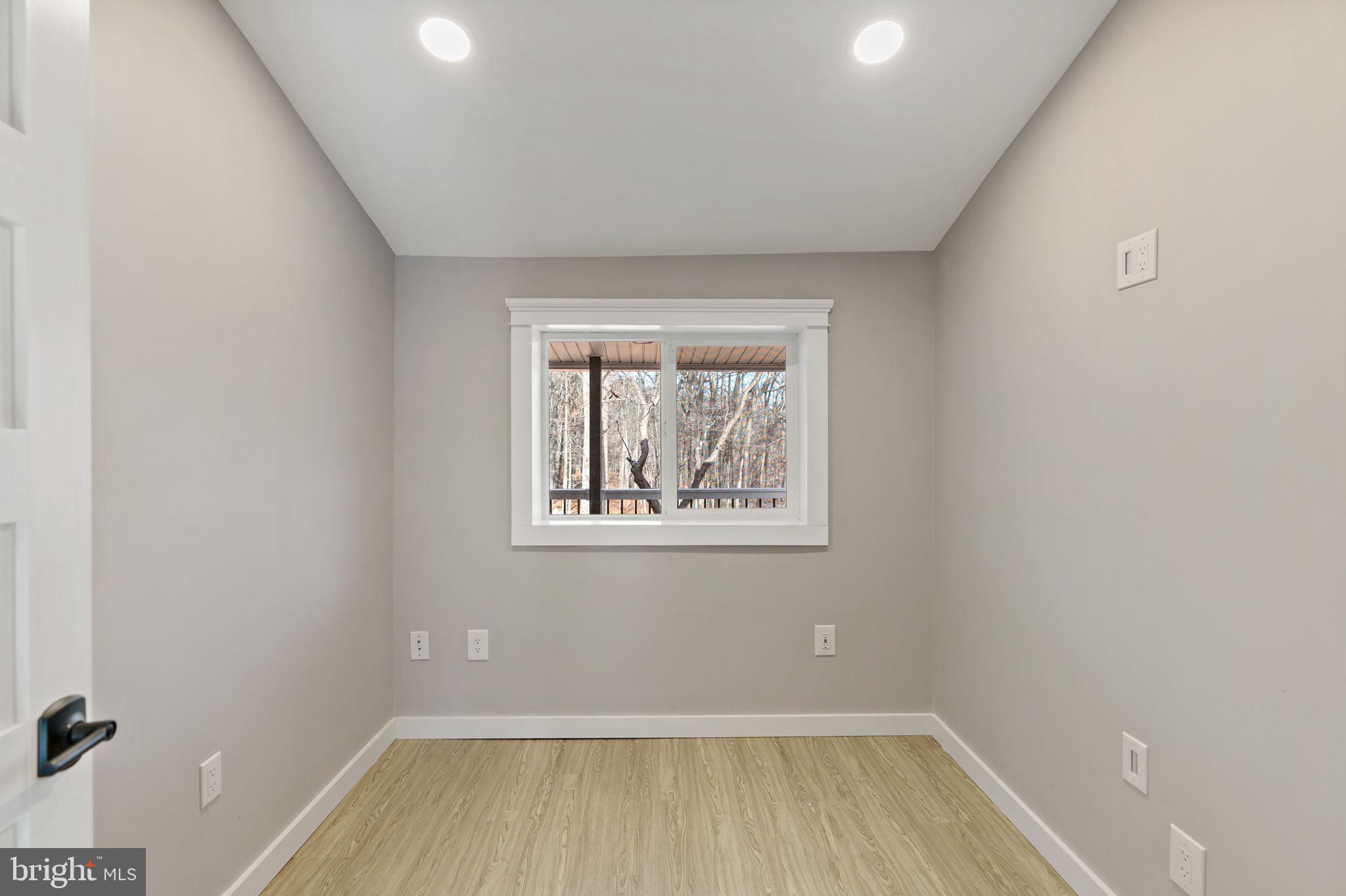 HIGHVIEW FARMS - Residential