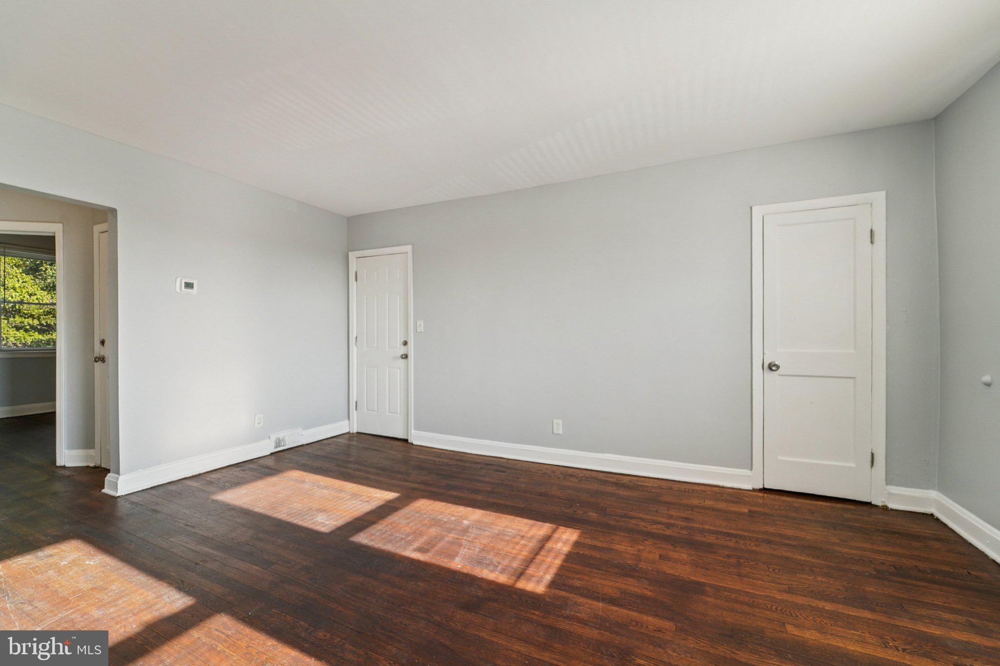 RAMBLEWOOD - Residential