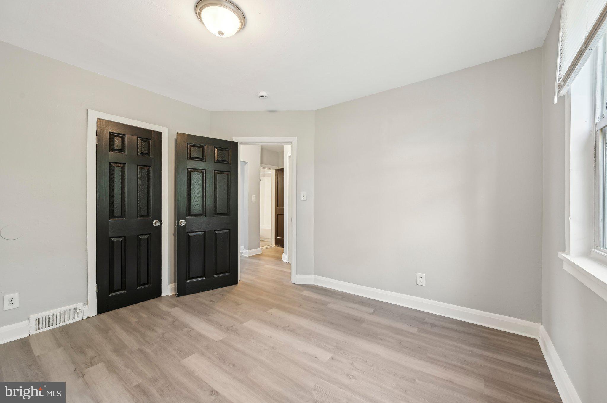 RAMBLEWOOD - Residential