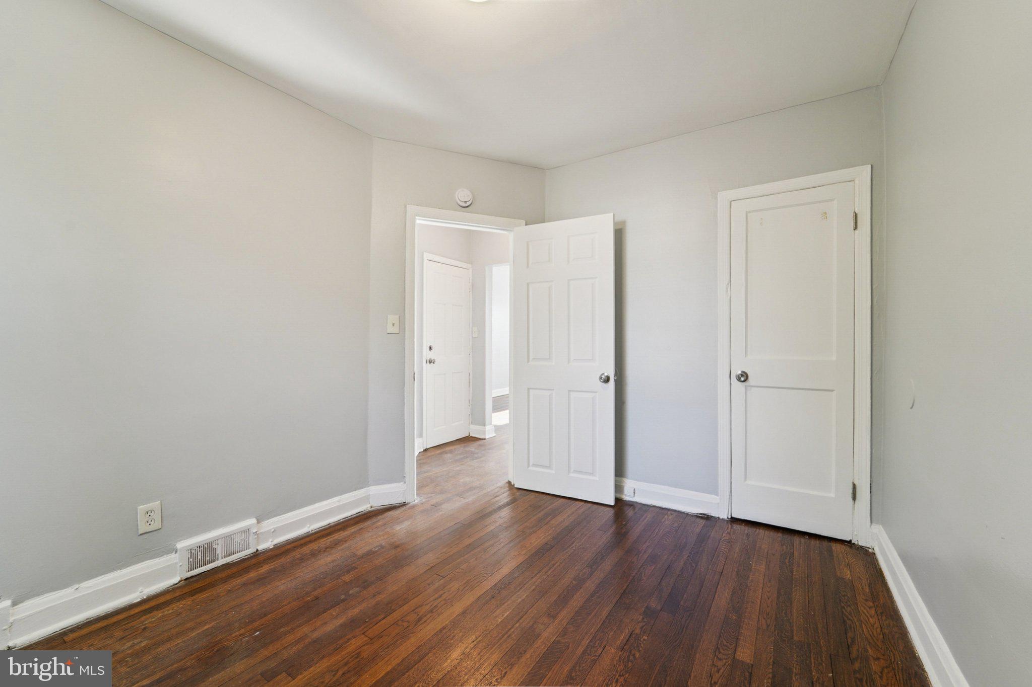 RAMBLEWOOD - Residential