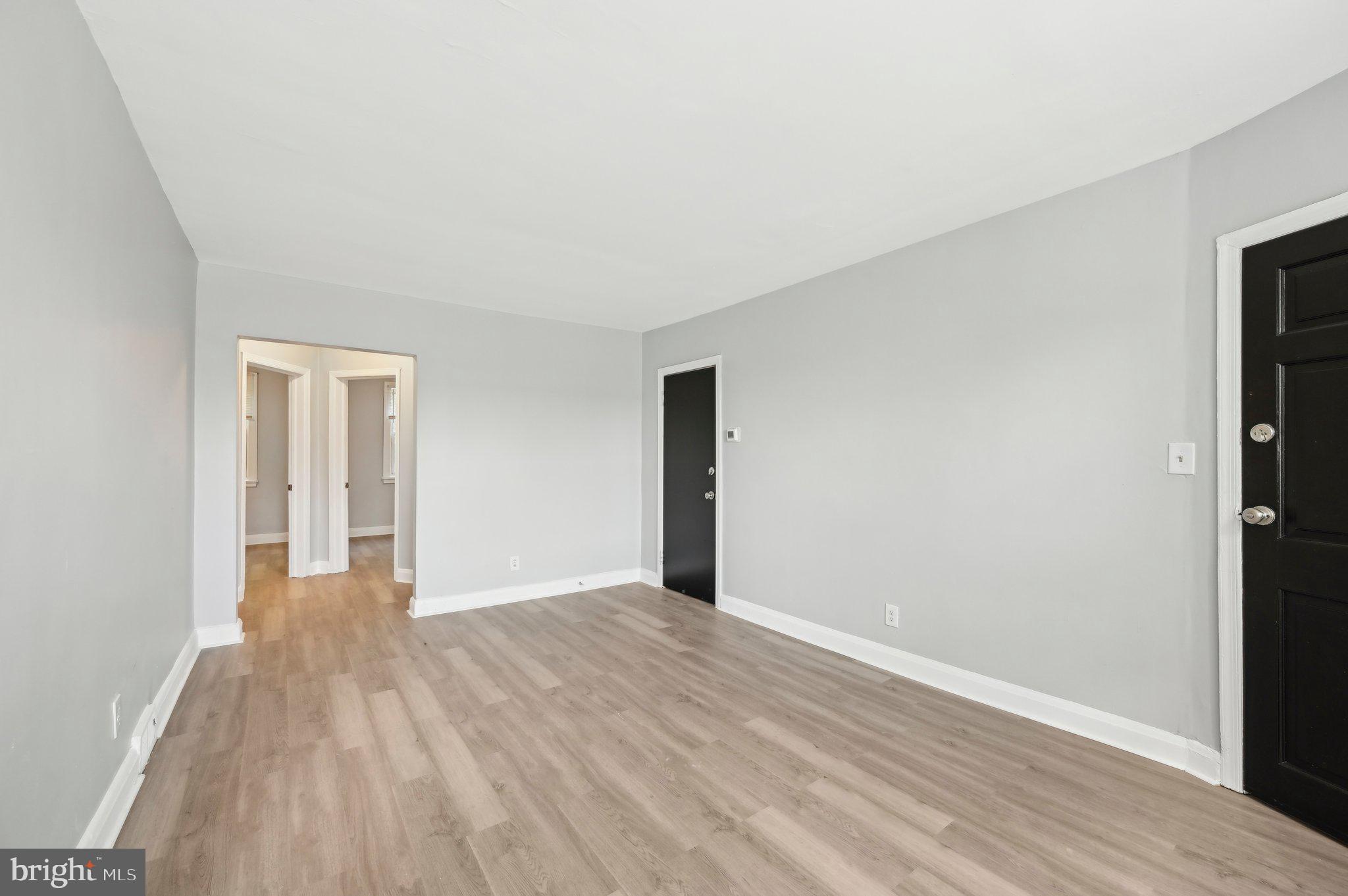 RAMBLEWOOD - Residential