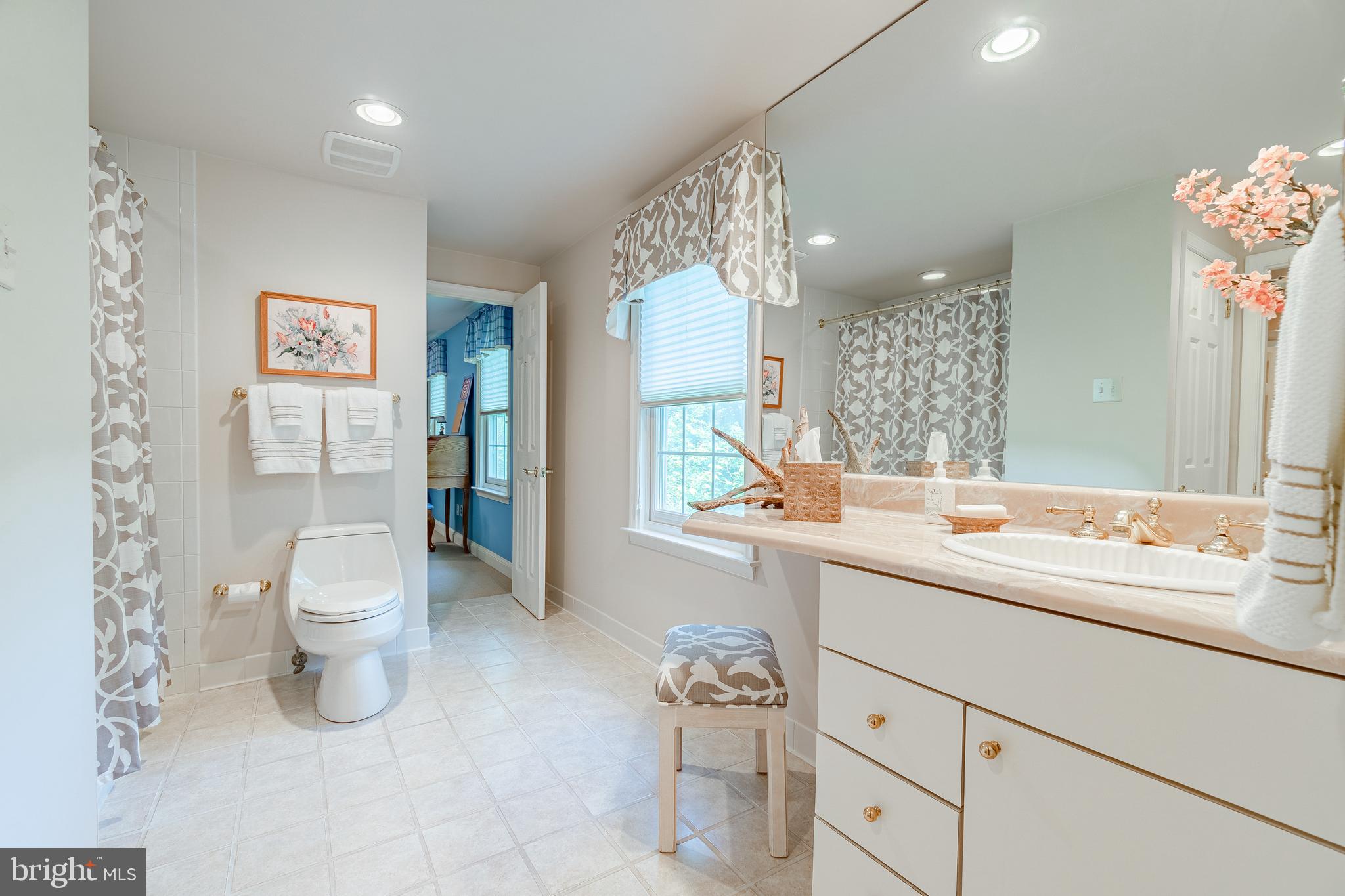GREENE COUNTRIE VI - Residential