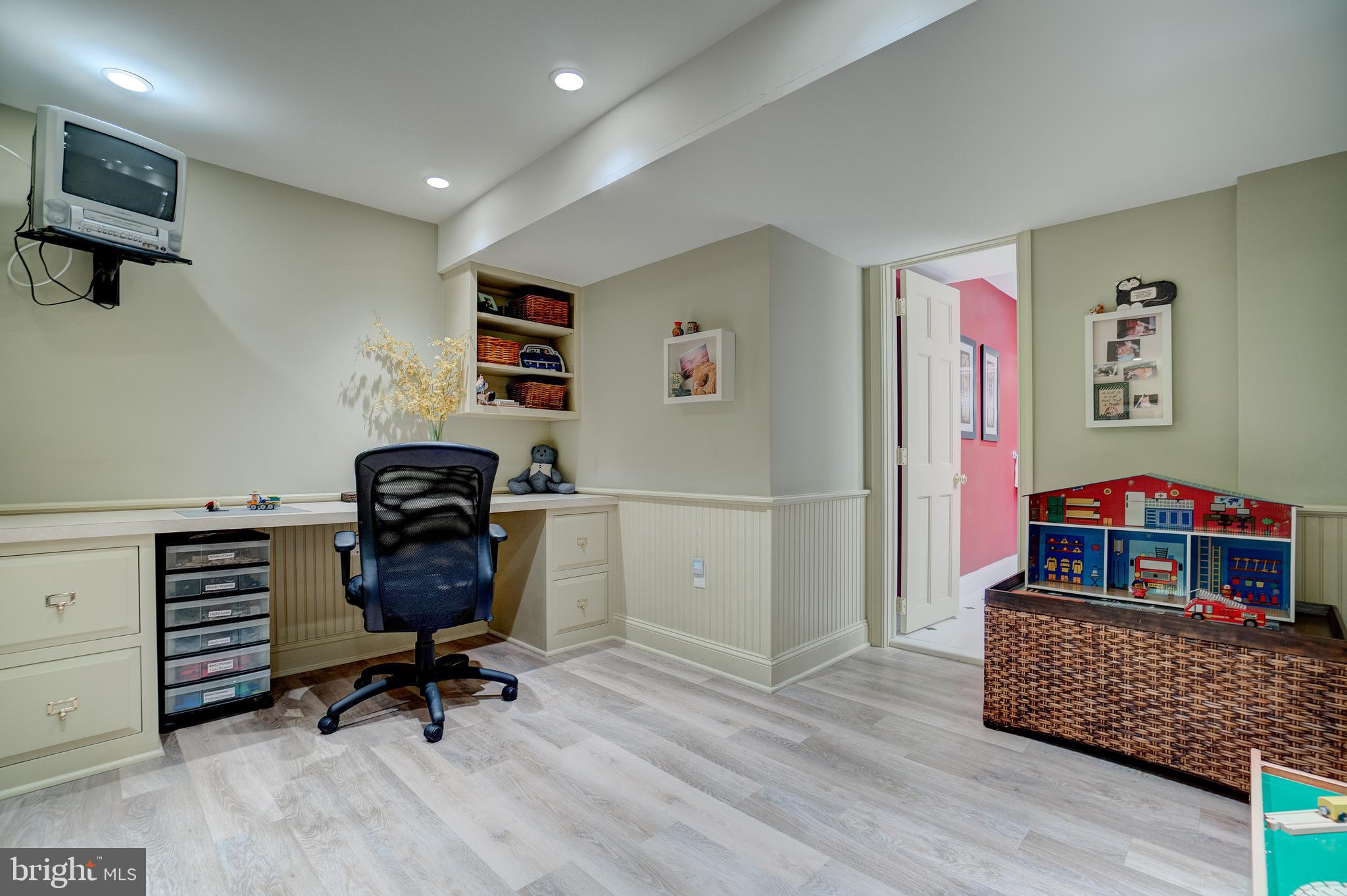GREENE COUNTRIE VI - Residential