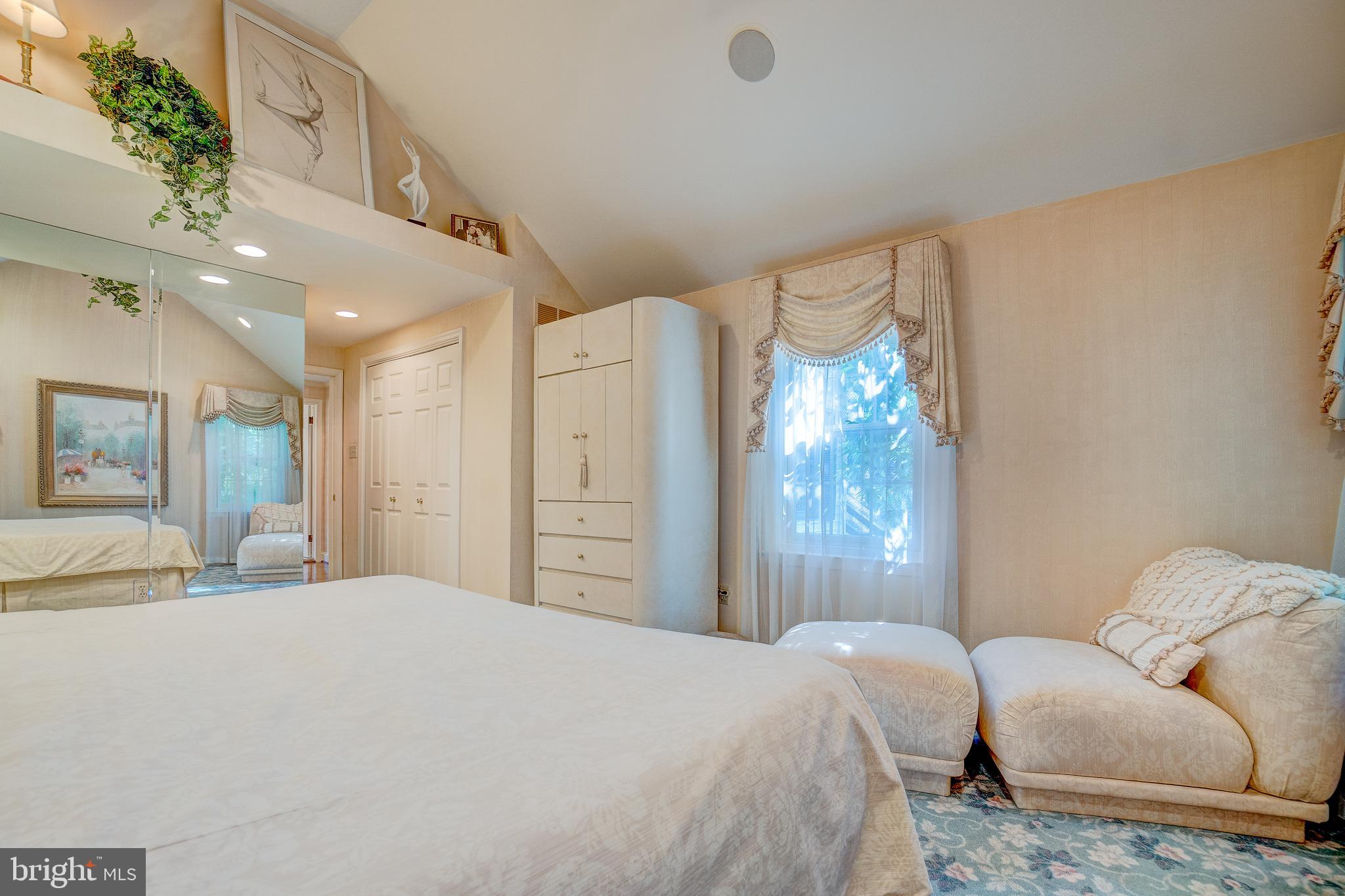 GREENE COUNTRIE VI - Residential