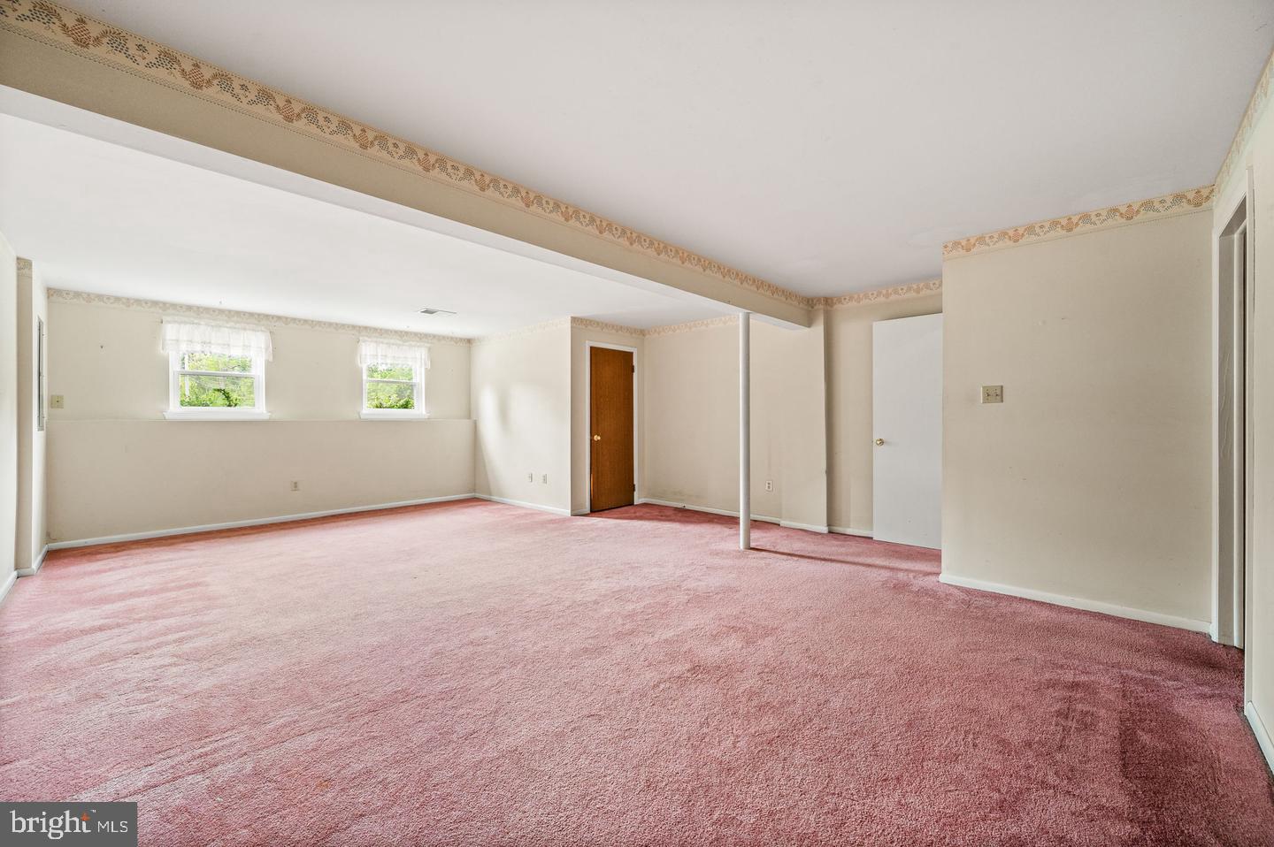 SEVEN SPRINGS - Residential Lease