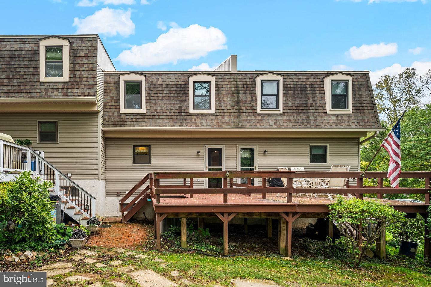 SEVEN SPRINGS - Residential Lease