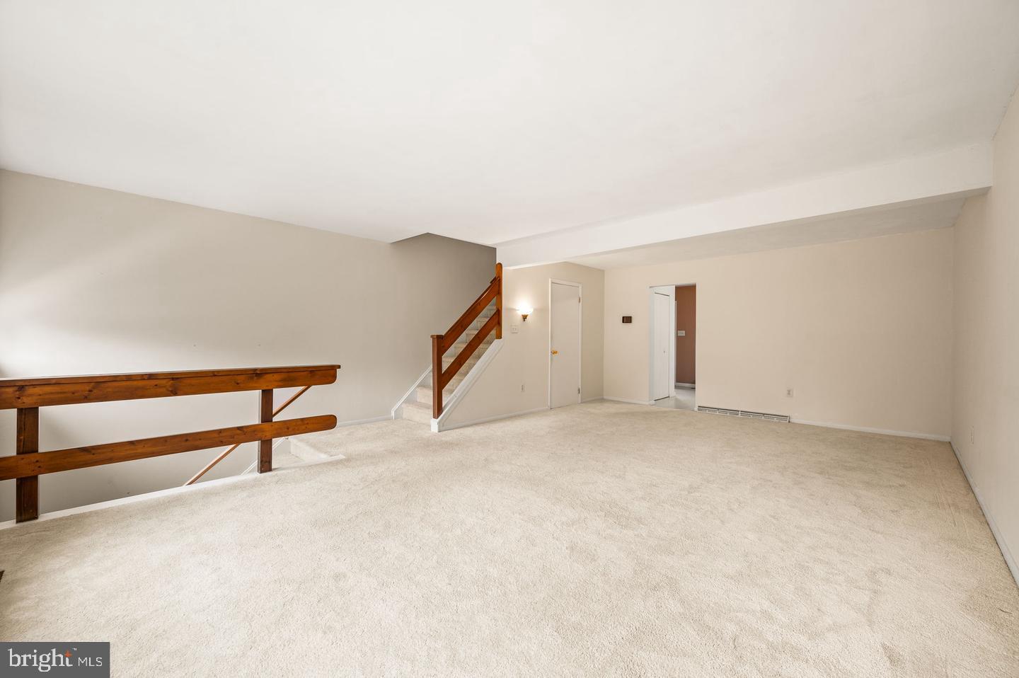 SEVEN SPRINGS - Residential Lease