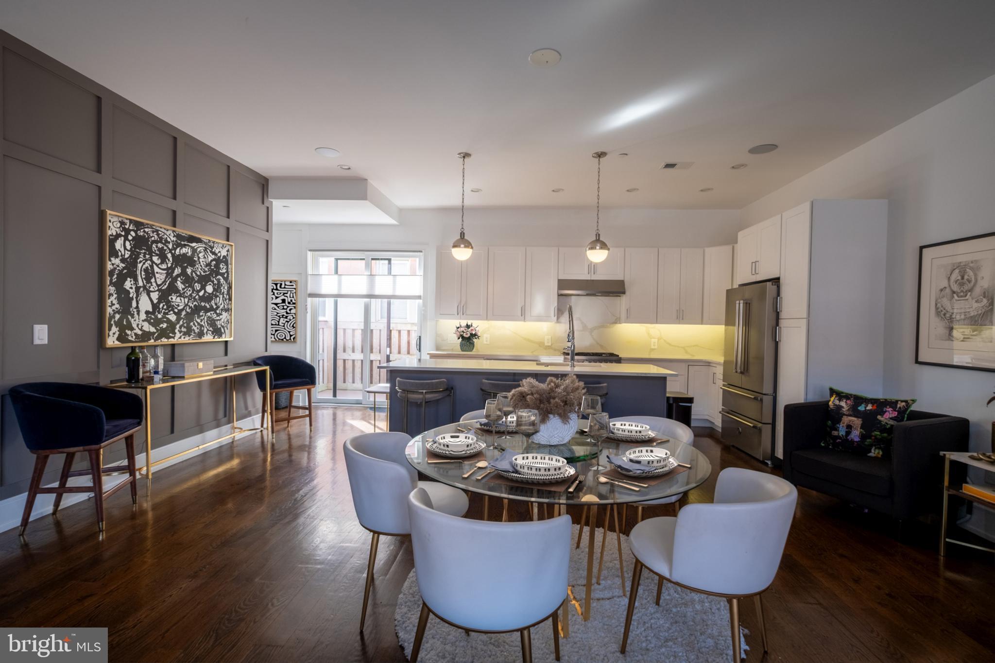 PHILADELPHIA - Residential
