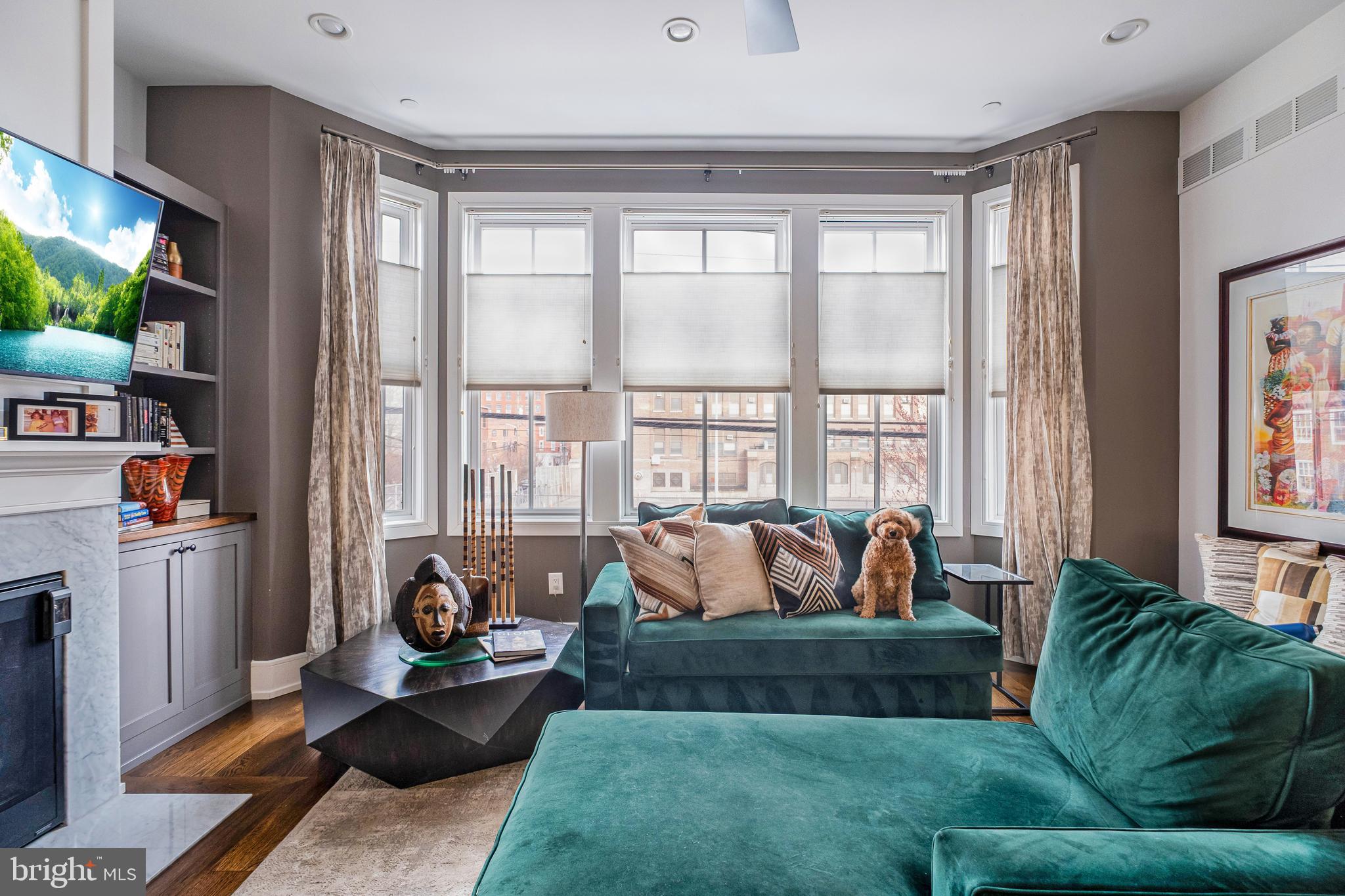 PHILADELPHIA - Residential