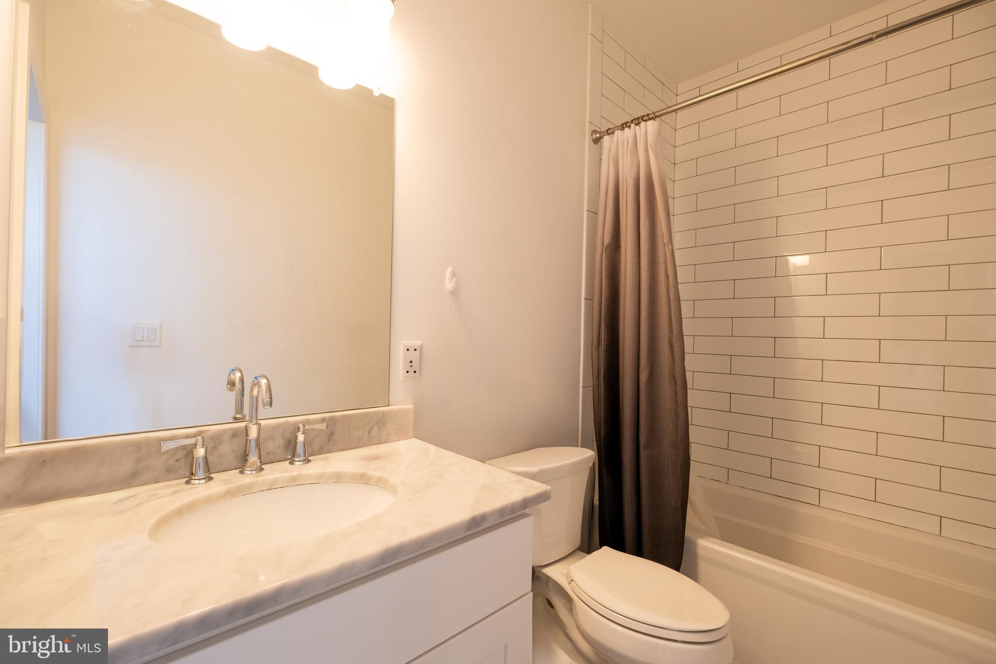 PHILADELPHIA - Residential