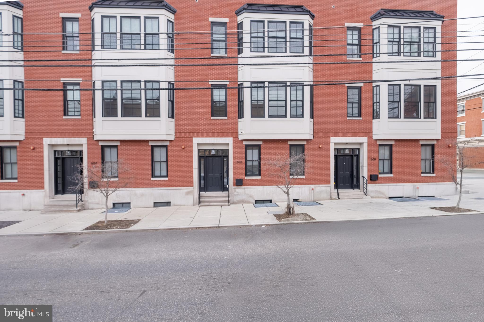 606 N 16TH STREET