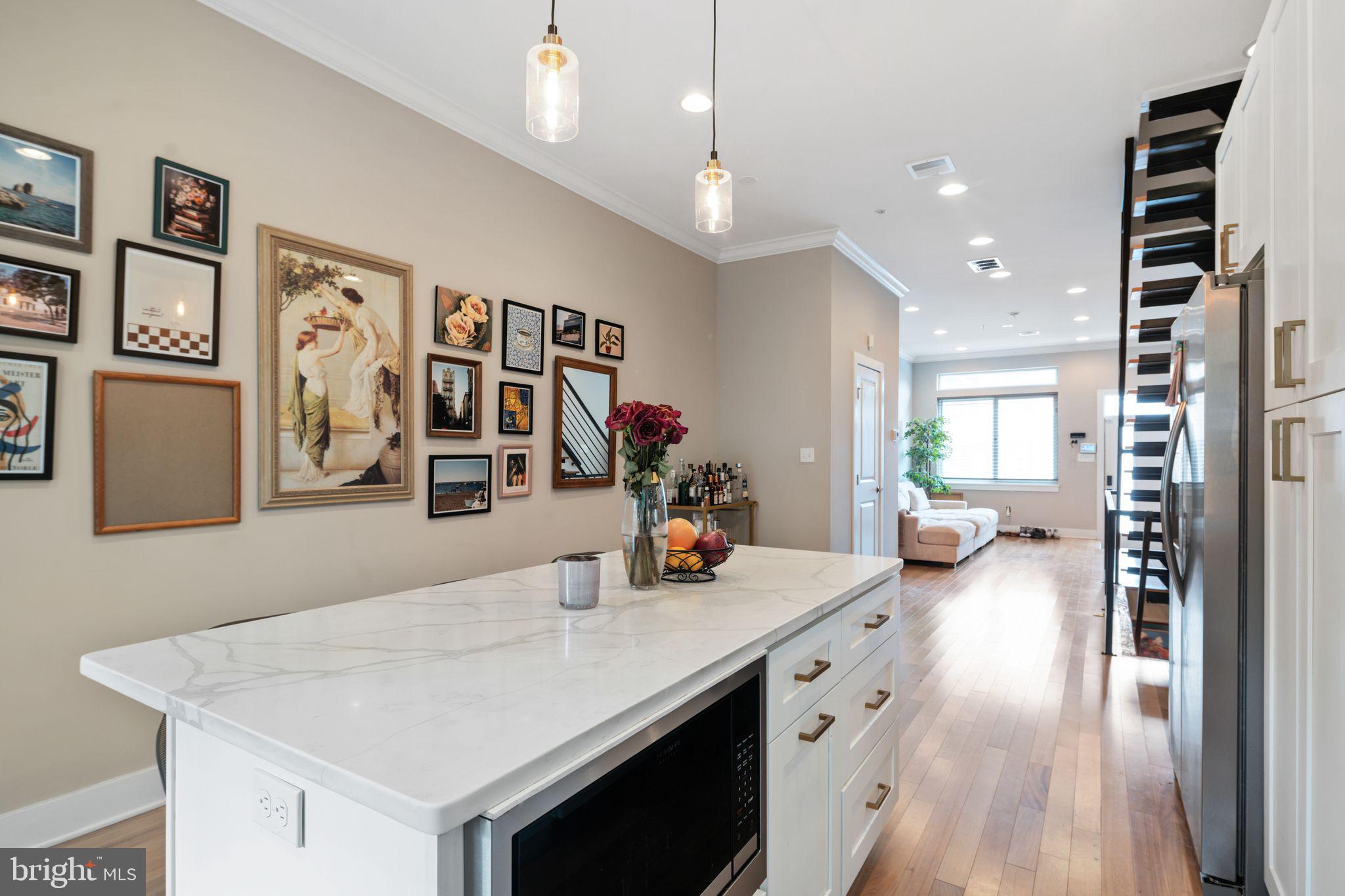 OLDE KENSINGTON - Residential