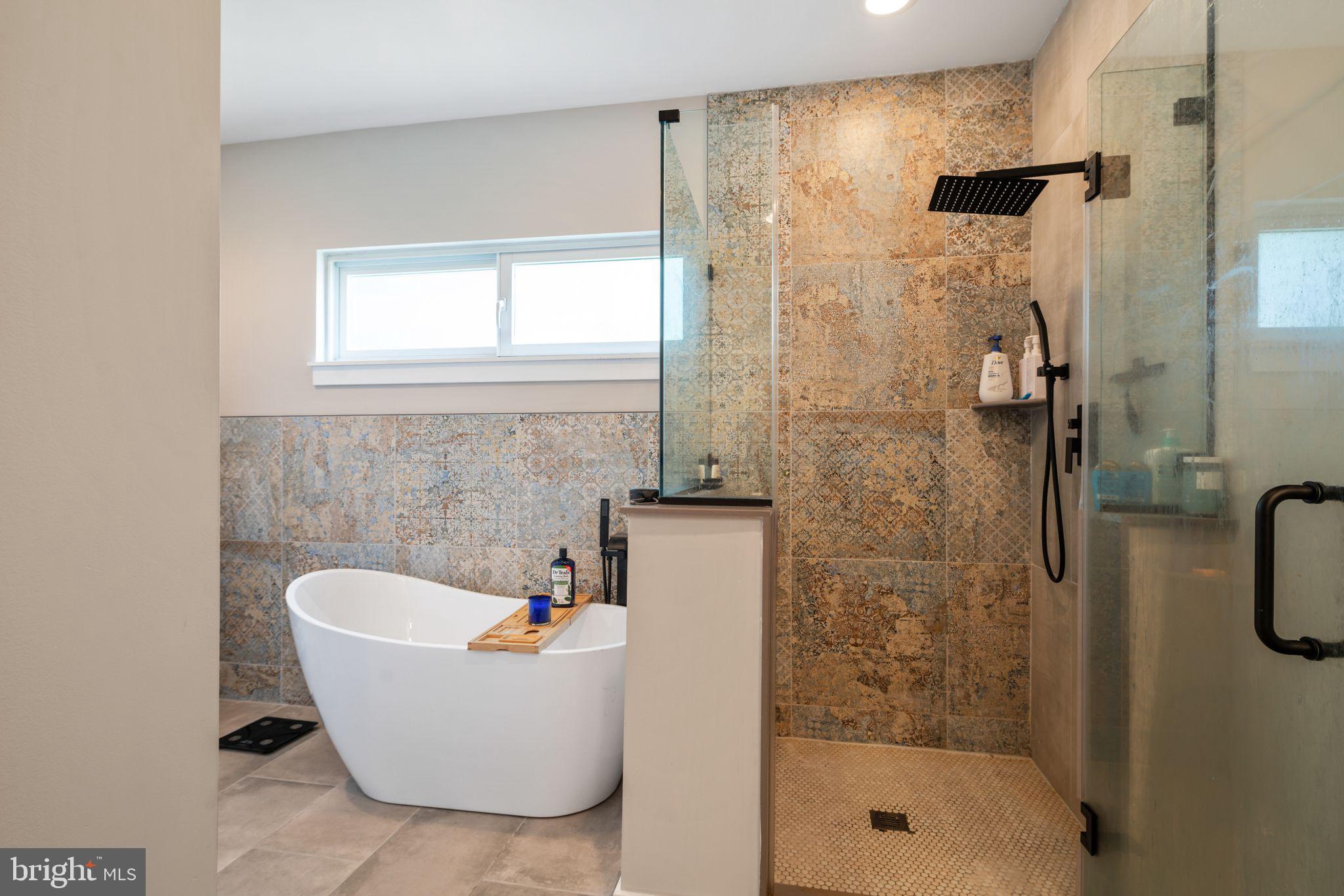 OLDE KENSINGTON - Residential