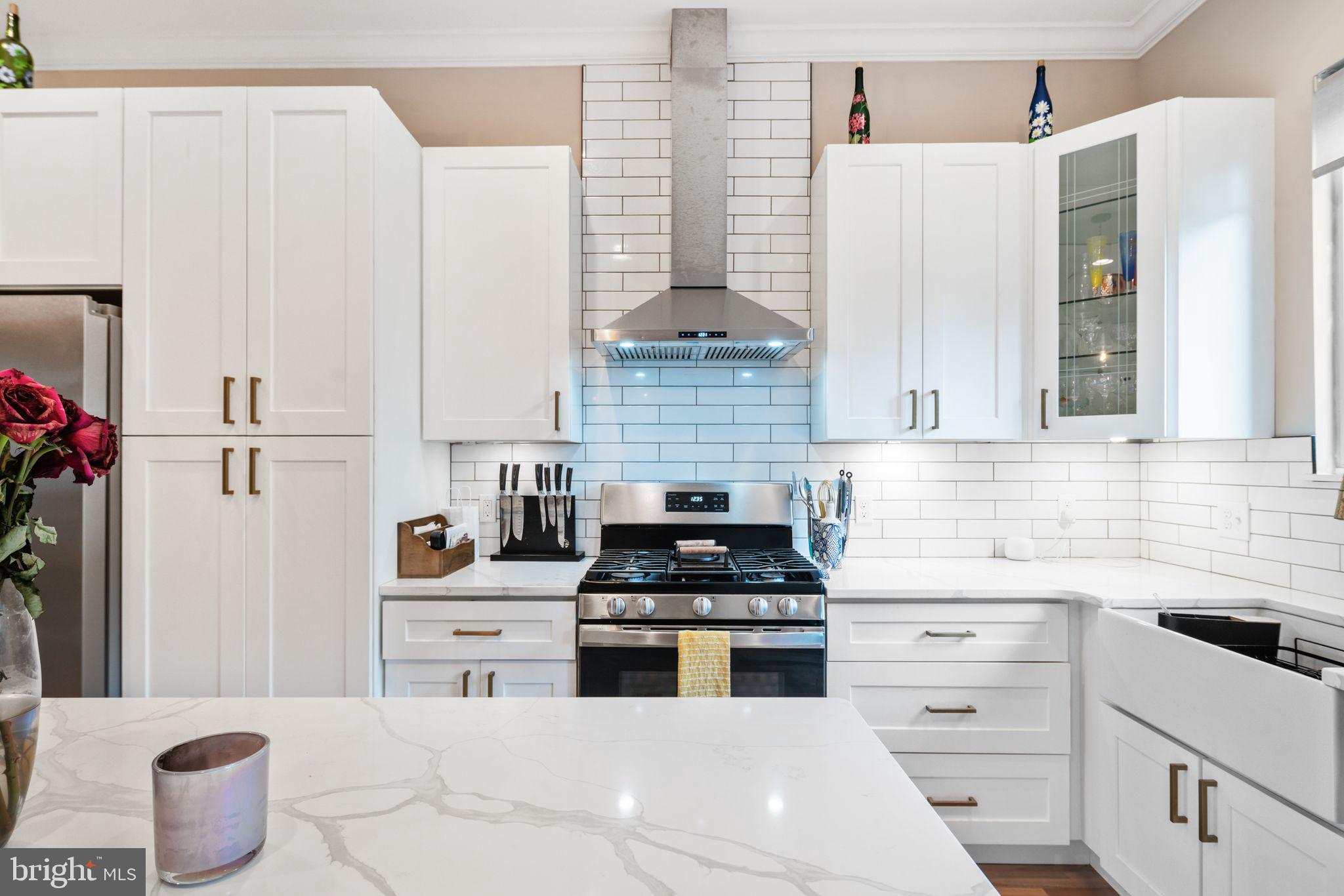 OLDE KENSINGTON - Residential