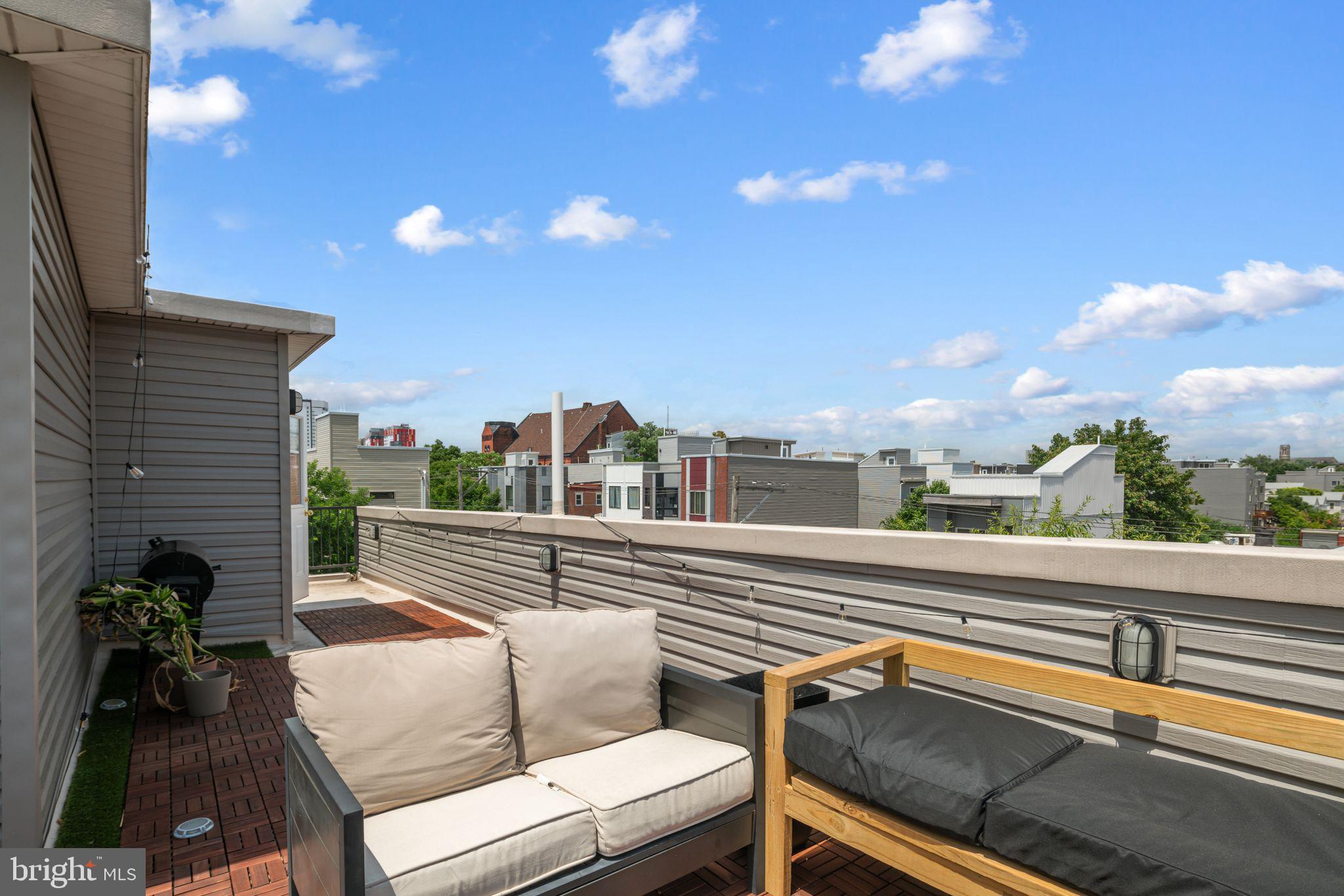 OLDE KENSINGTON - Residential