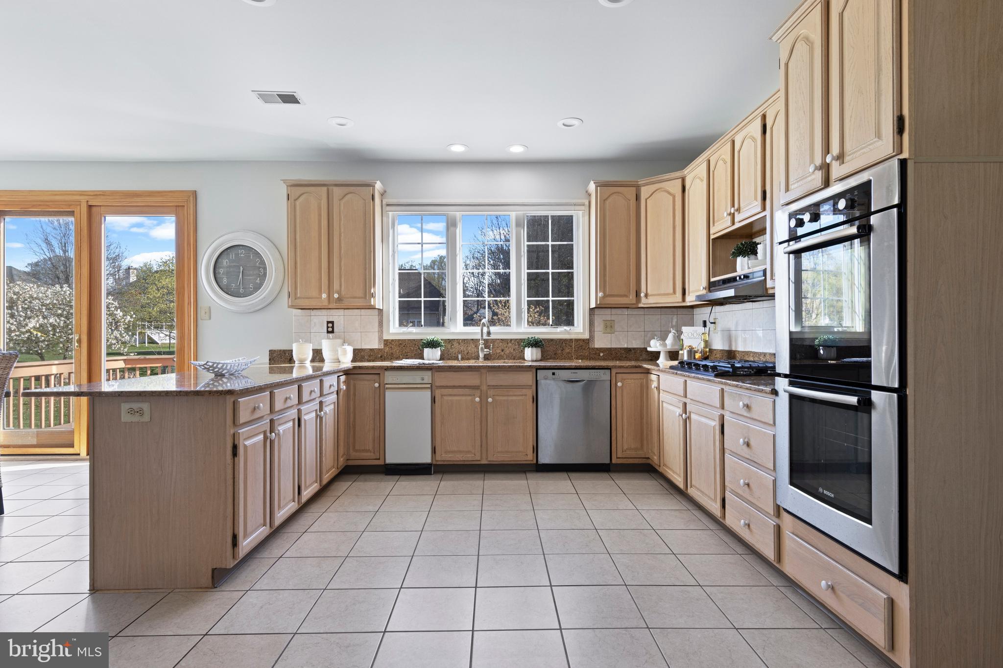 CEDAR GROVE FARM - Residential