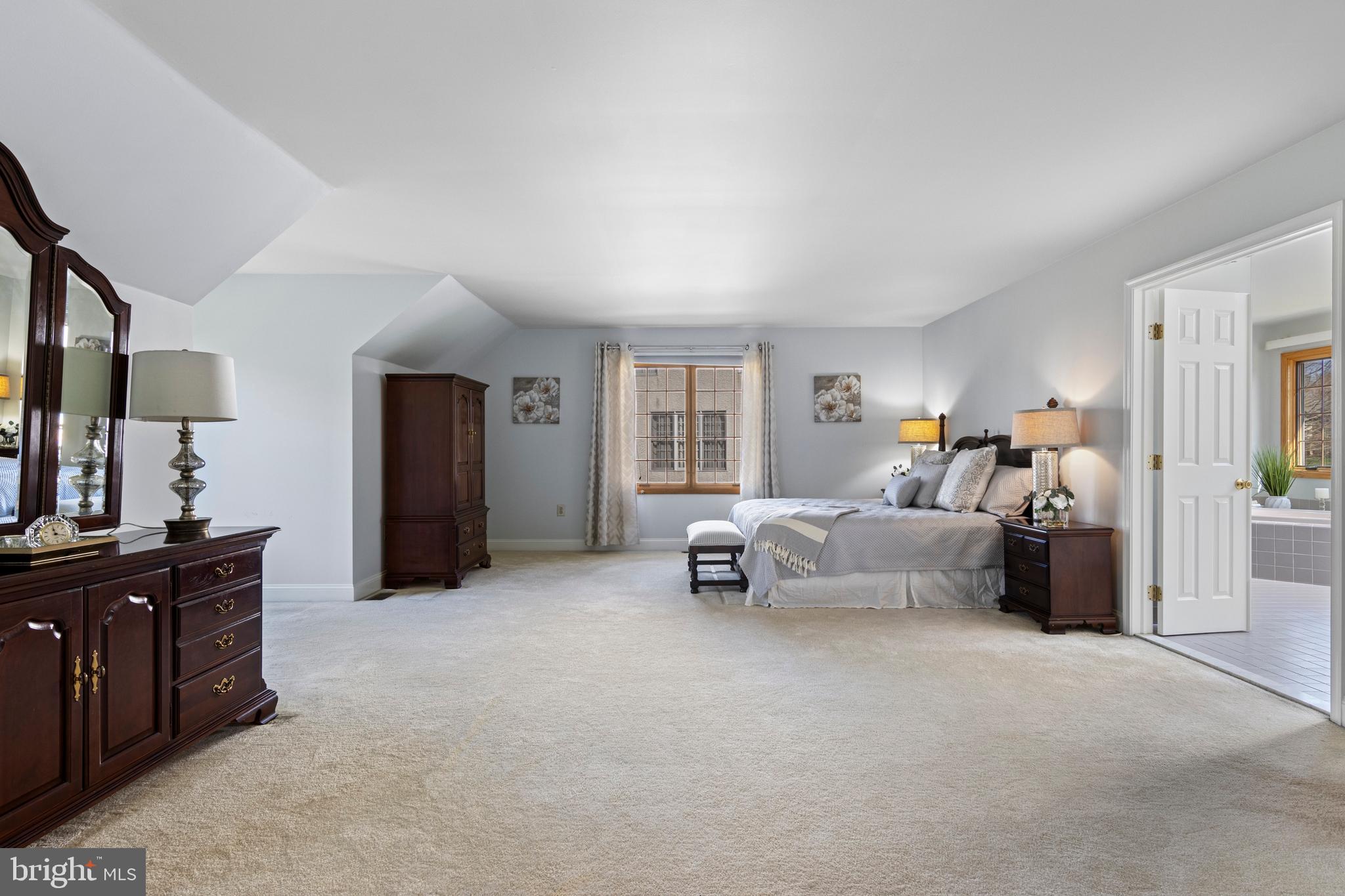 CEDAR GROVE FARM - Residential