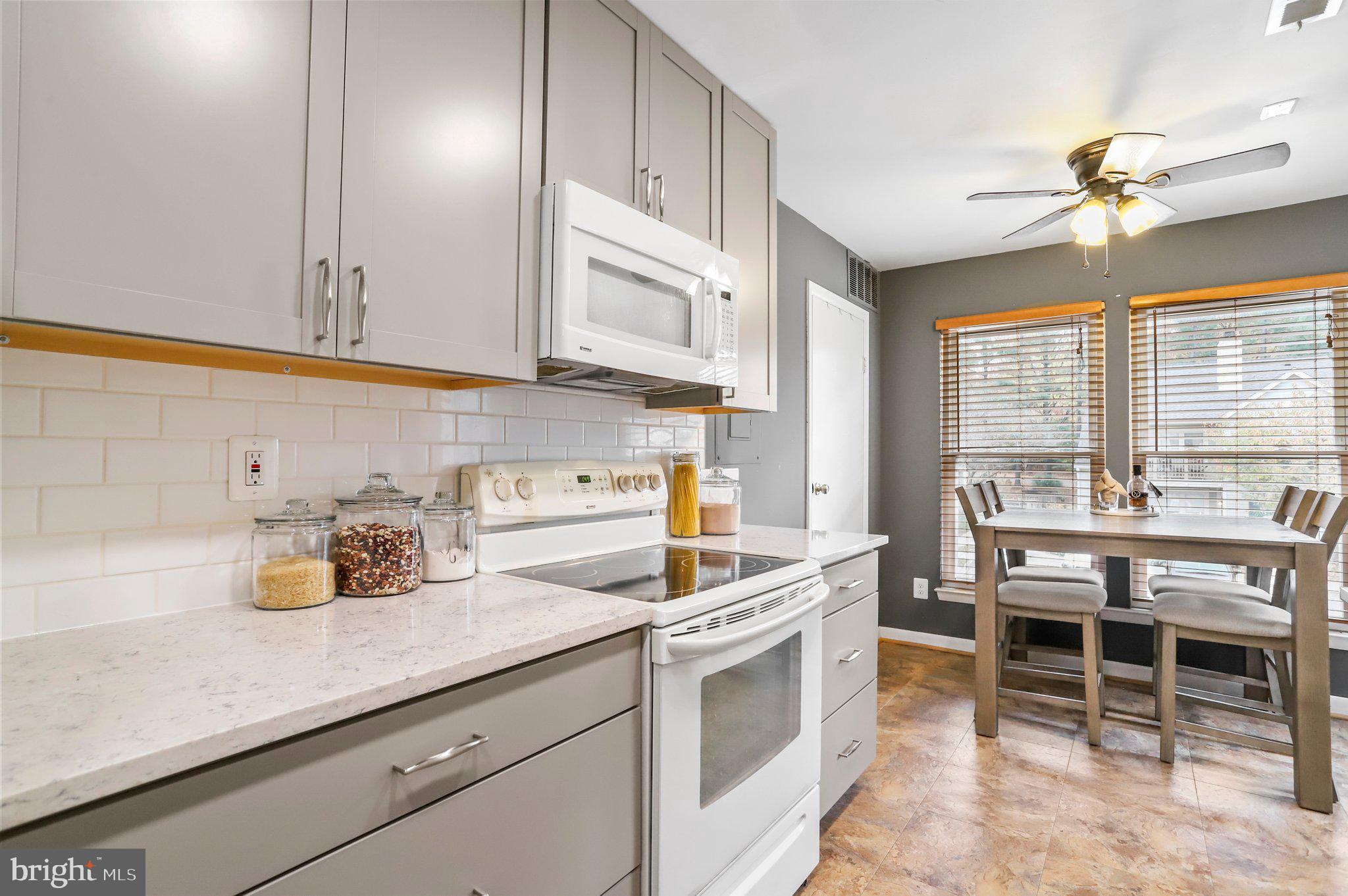 VILLAS WILLOW COVE CODM - Residential