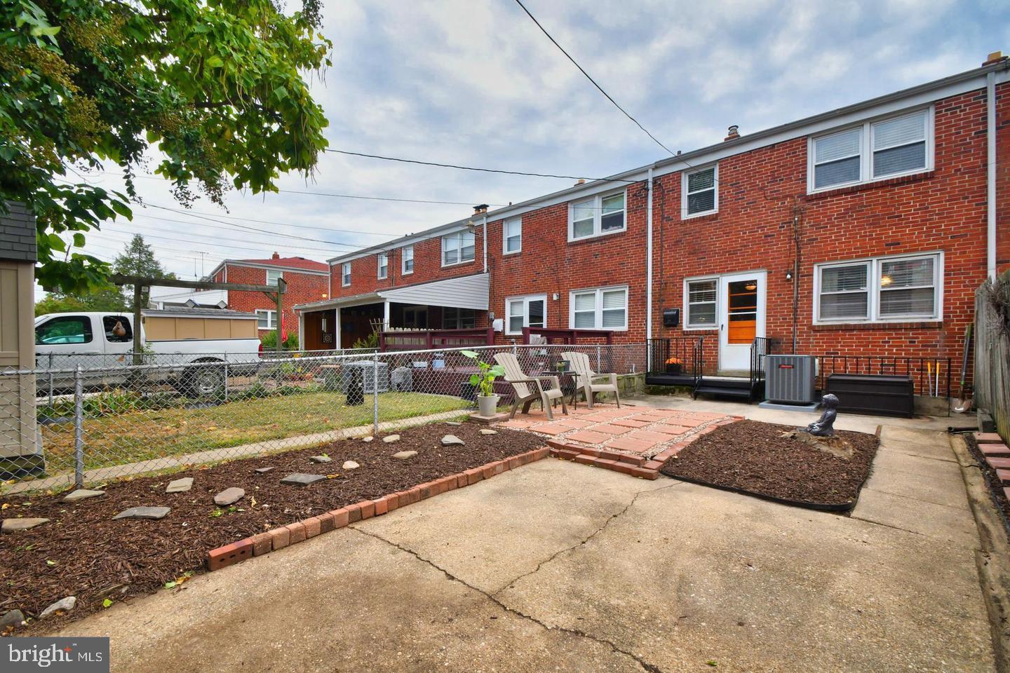 MAIDEN CHOICE VILLAGE - Residential Lease