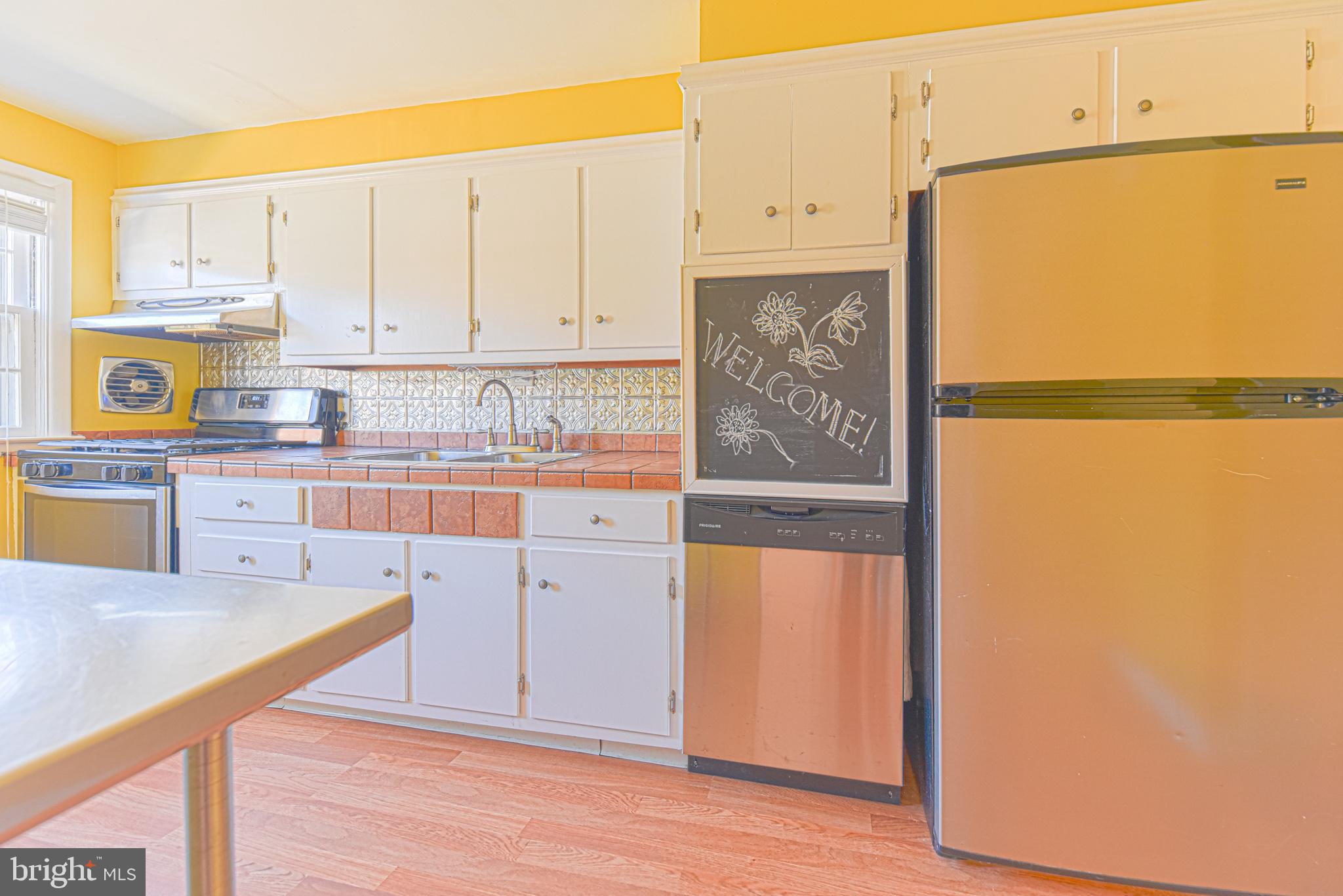 MAIDEN CHOICE VILLAGE - Residential Lease