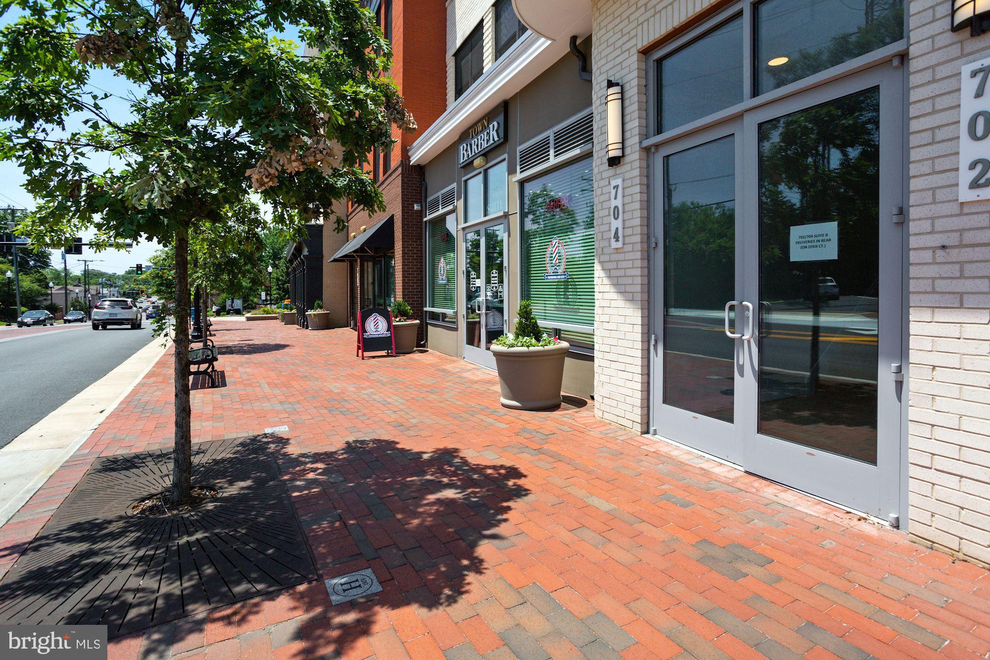 JUNCTION SQUARE - Residential Lease