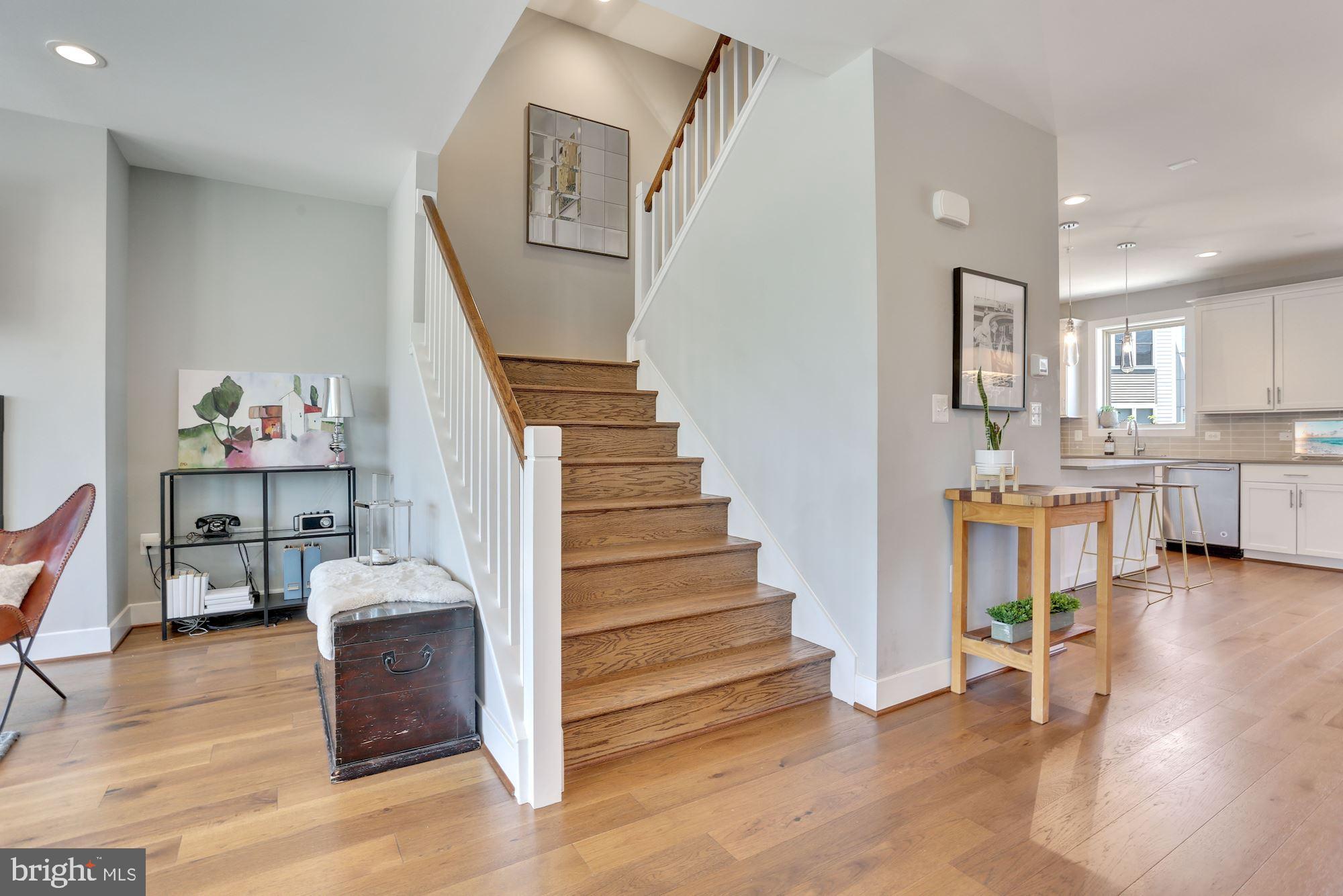 JUNCTION SQUARE - Residential Lease