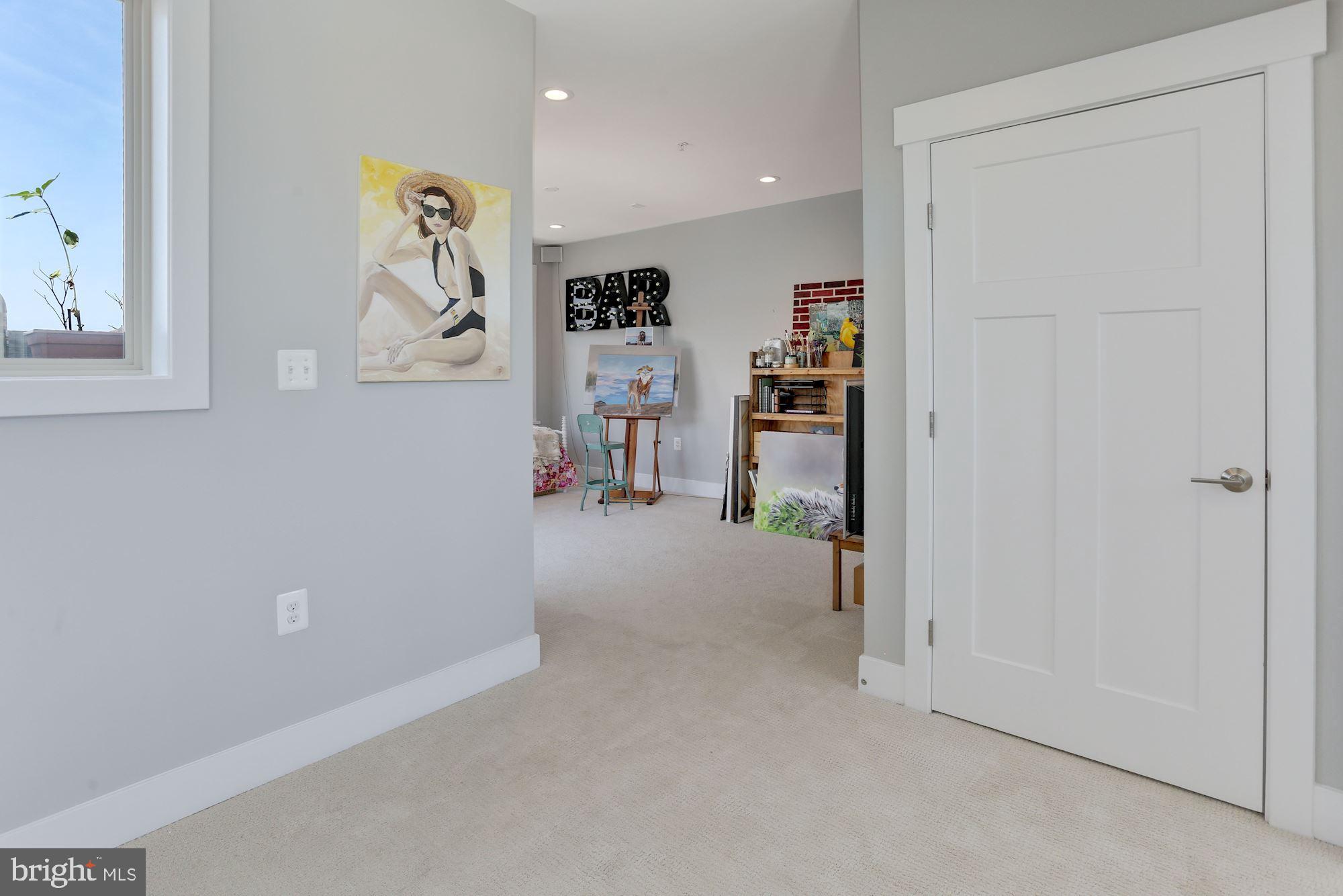 JUNCTION SQUARE - Residential Lease