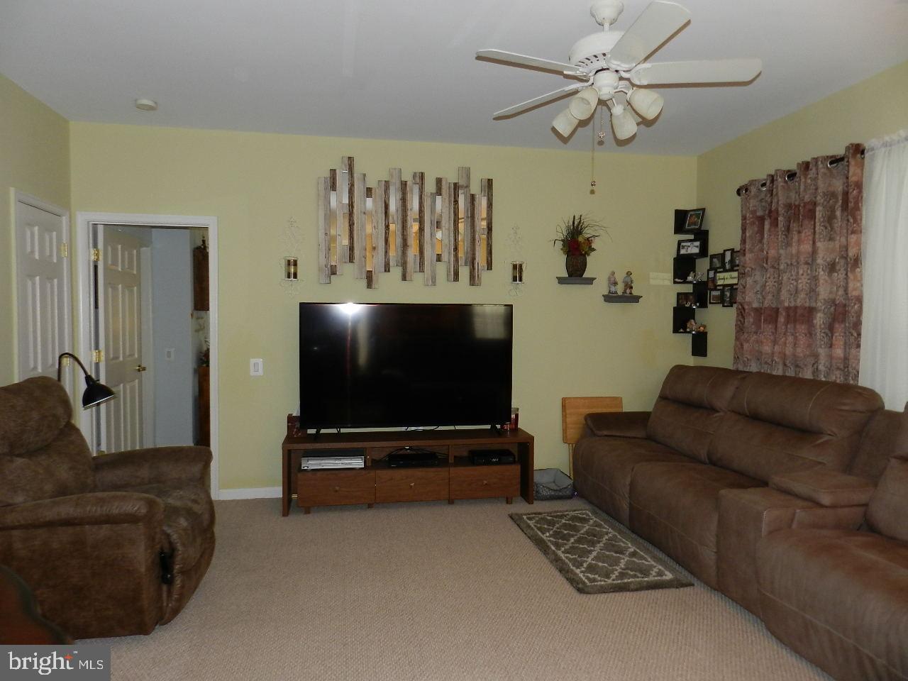 FALLS RUN - Residential