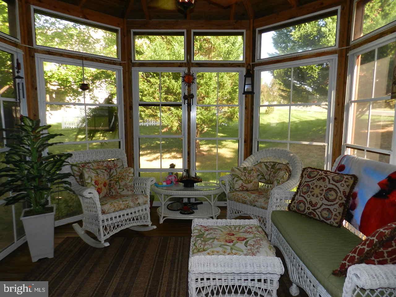 FALLS RUN - Residential