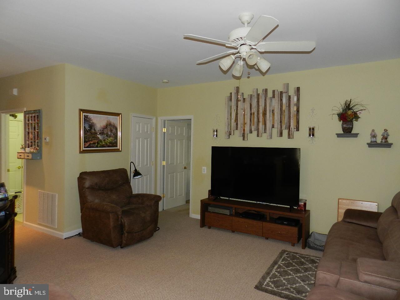 FALLS RUN - Residential