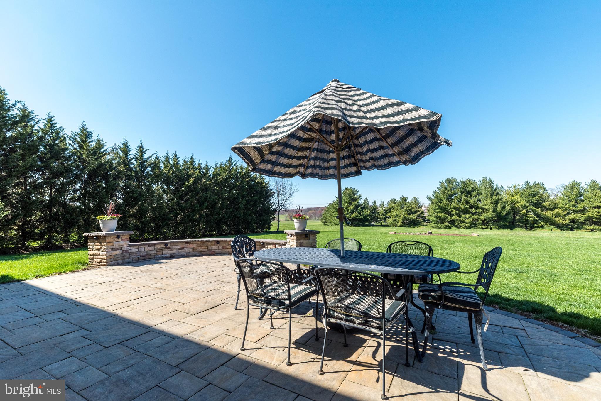 NORTHAMPTON CHASE - Residential