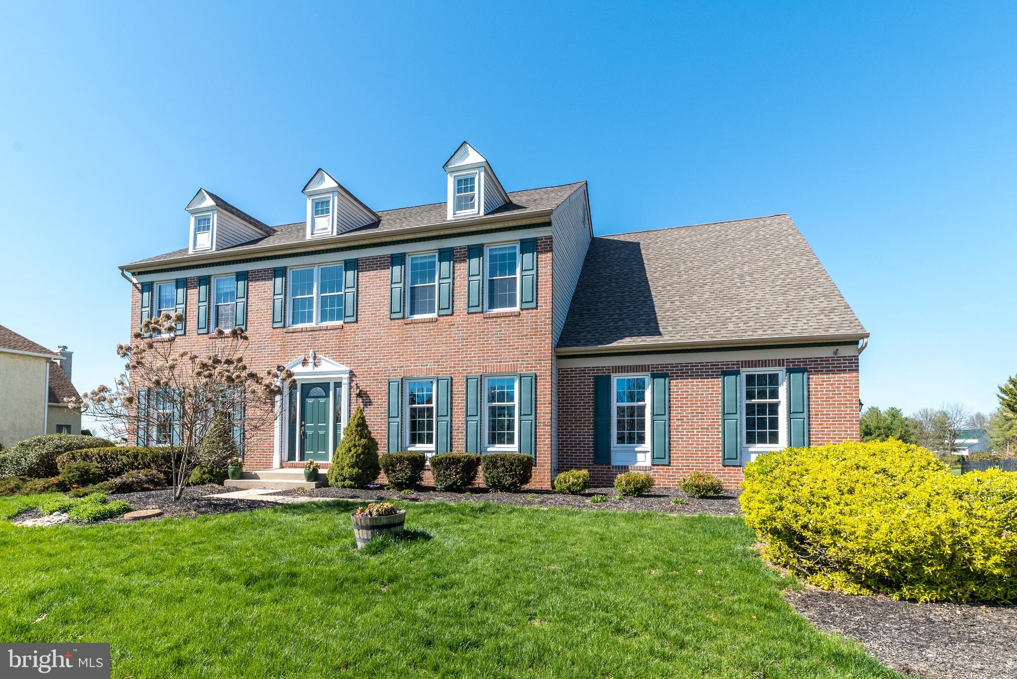 NORTHAMPTON CHASE - Residential