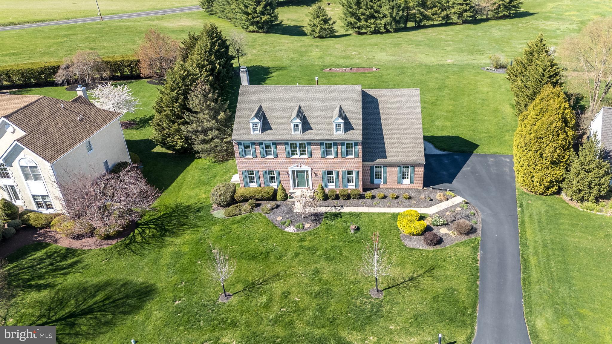 NORTHAMPTON CHASE - Residential