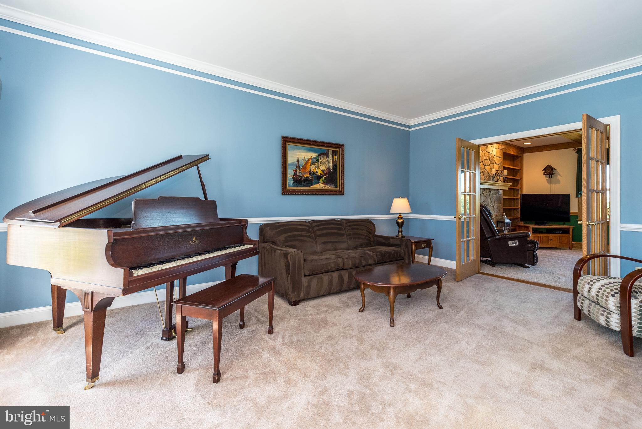 NORTHAMPTON CHASE - Residential