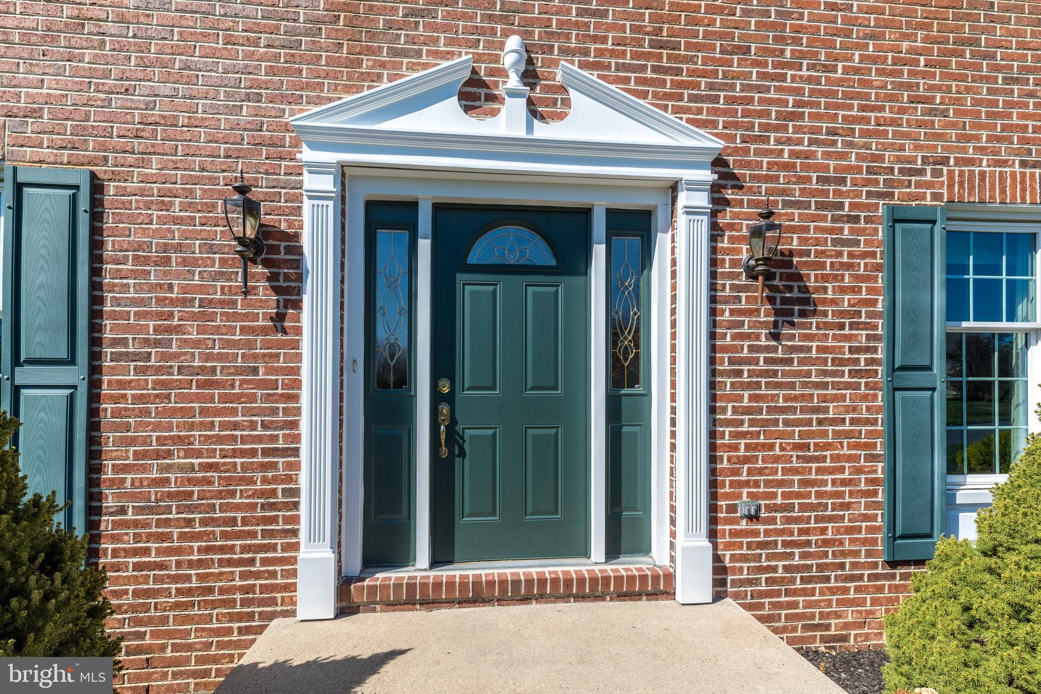 NORTHAMPTON CHASE - Residential