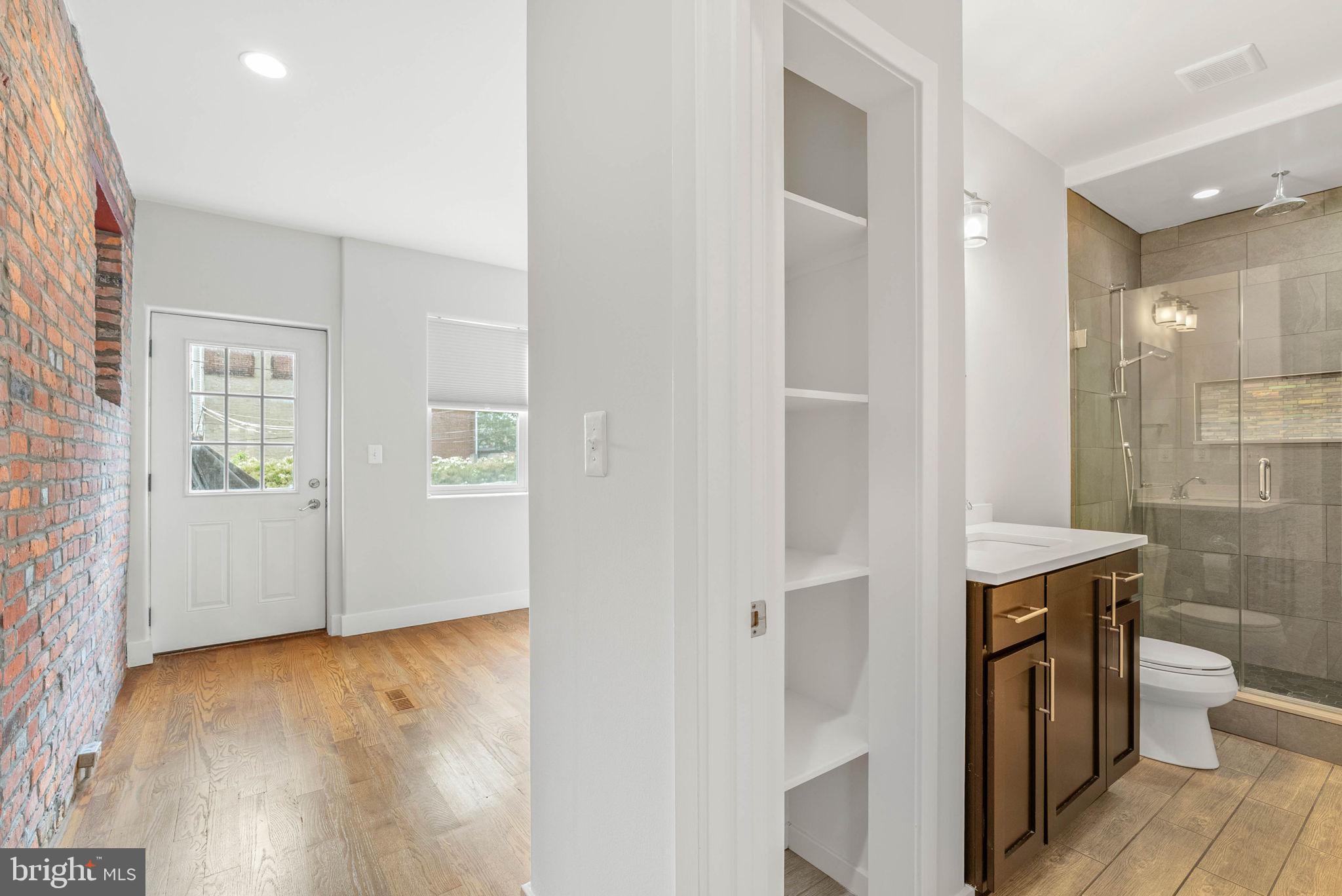 BELLA VISTA - Residential