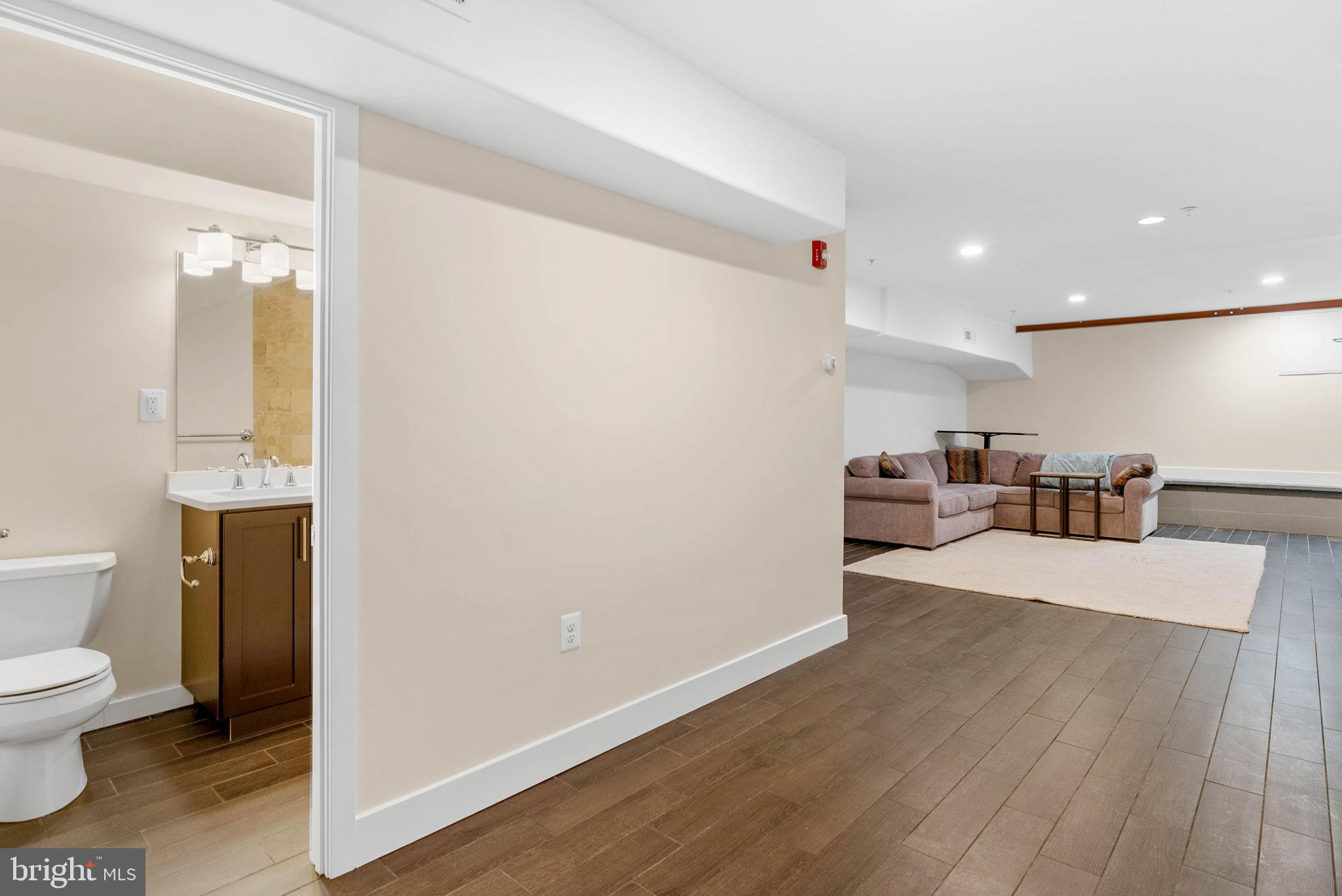 BELLA VISTA - Residential