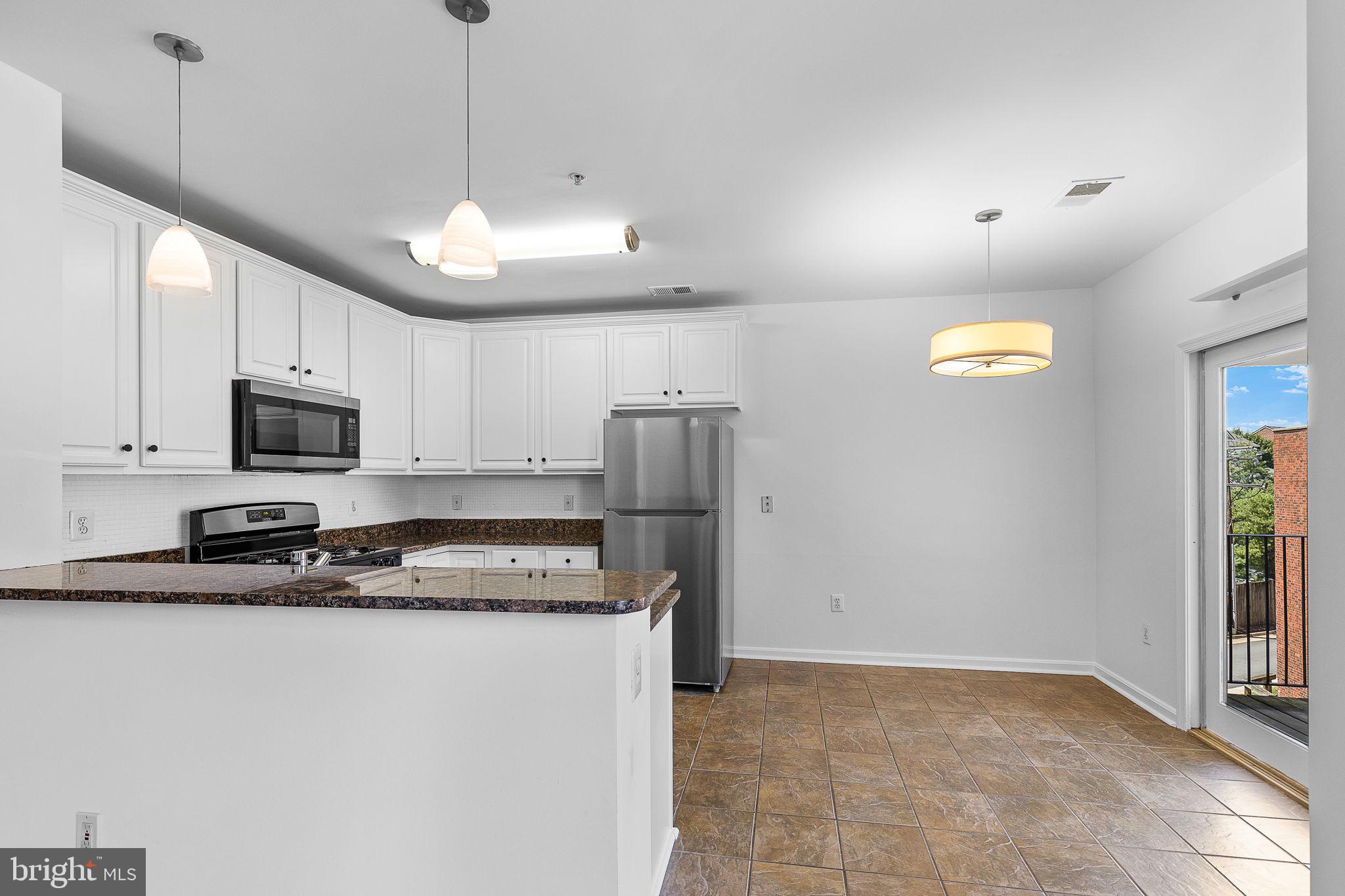 OLD TOWN GREENS - Residential