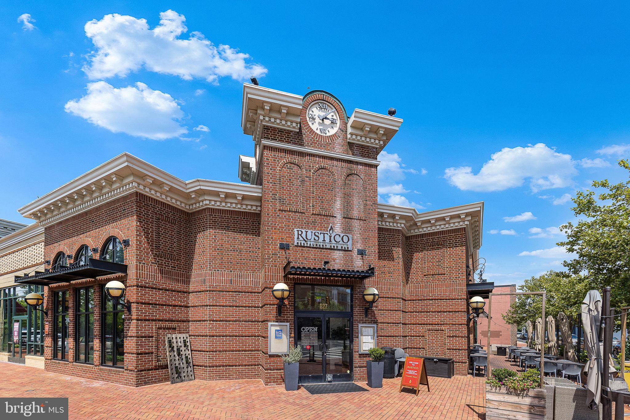 OLD TOWN GREENS - Residential